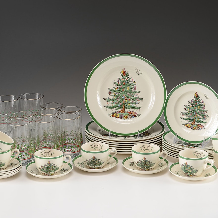 Spode Christmas China Set for Eight