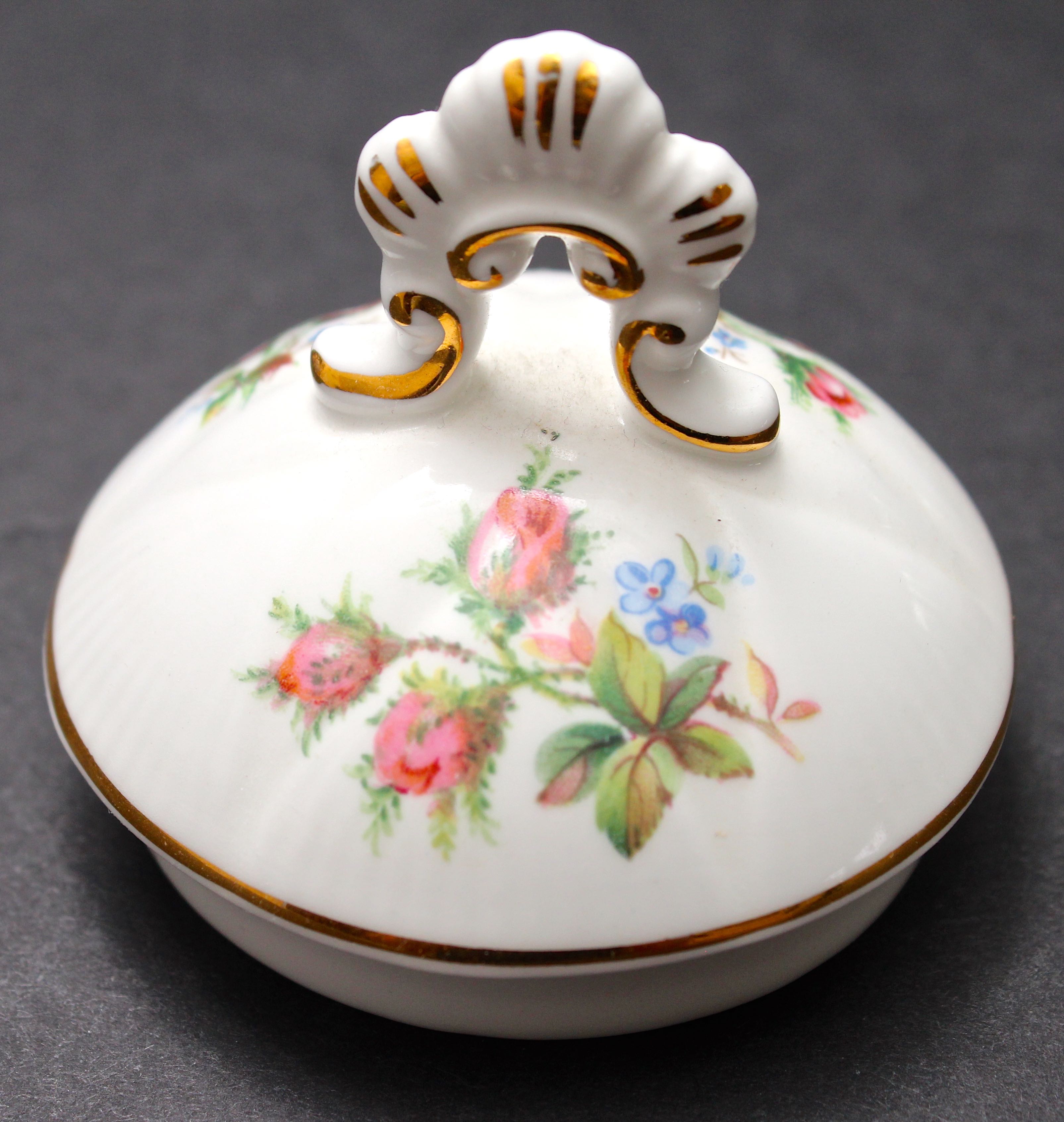 Royal Albert Vintage Moss Rose Lidded Jar