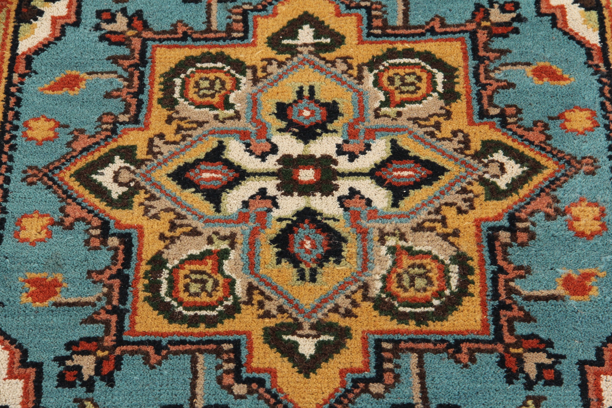 Hand Knotted Persian Isfahan Style Area Rug