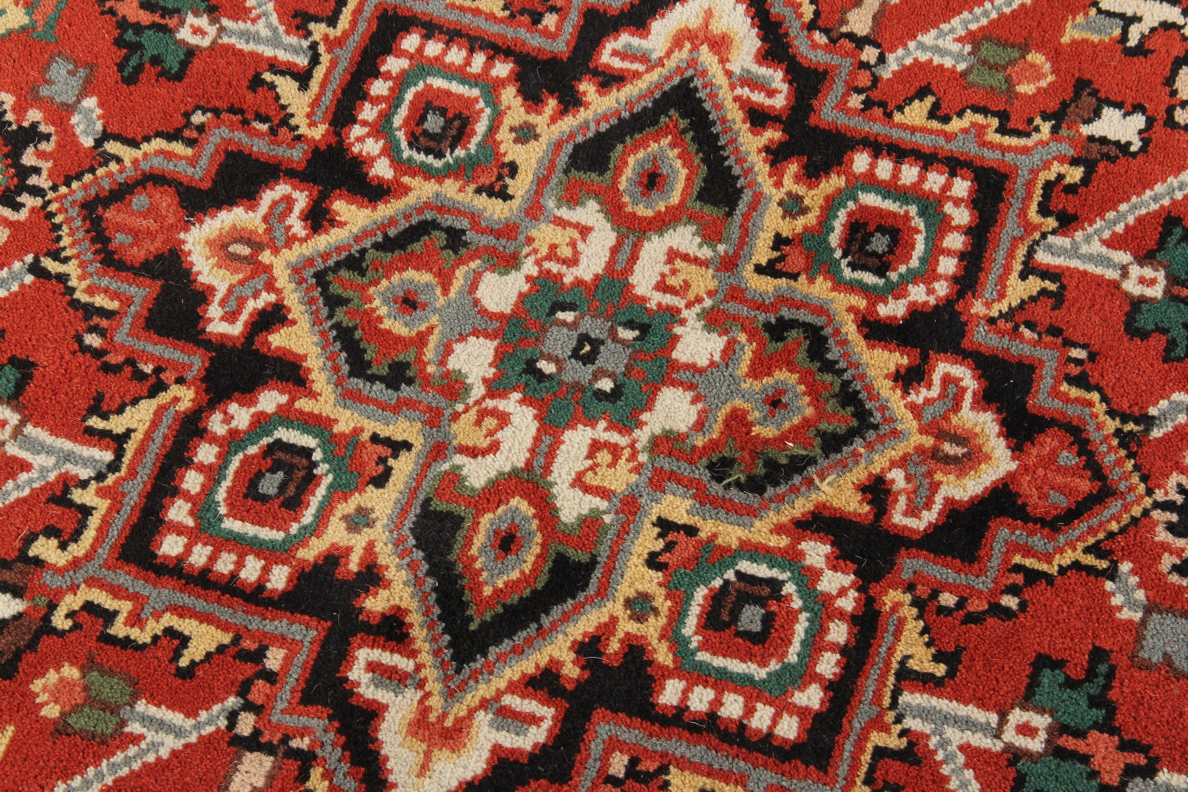 Round Hand Knotted Herati Themed Rug