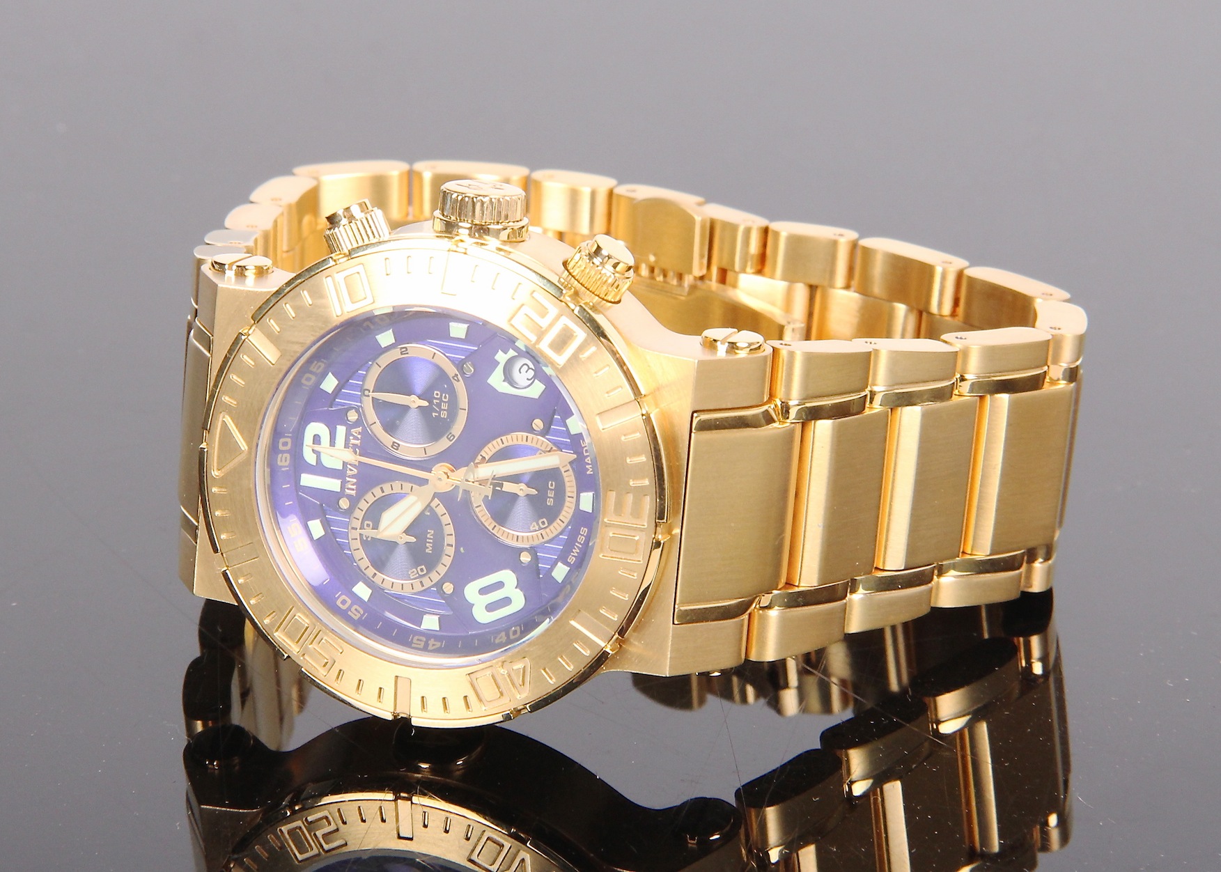 Oversize Invicta Reserve Watch
