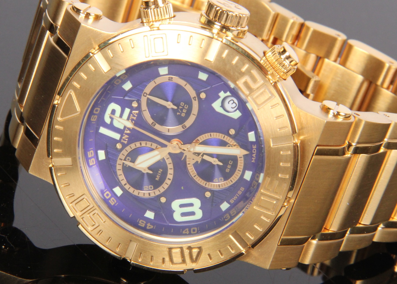 Oversize Invicta Reserve Watch