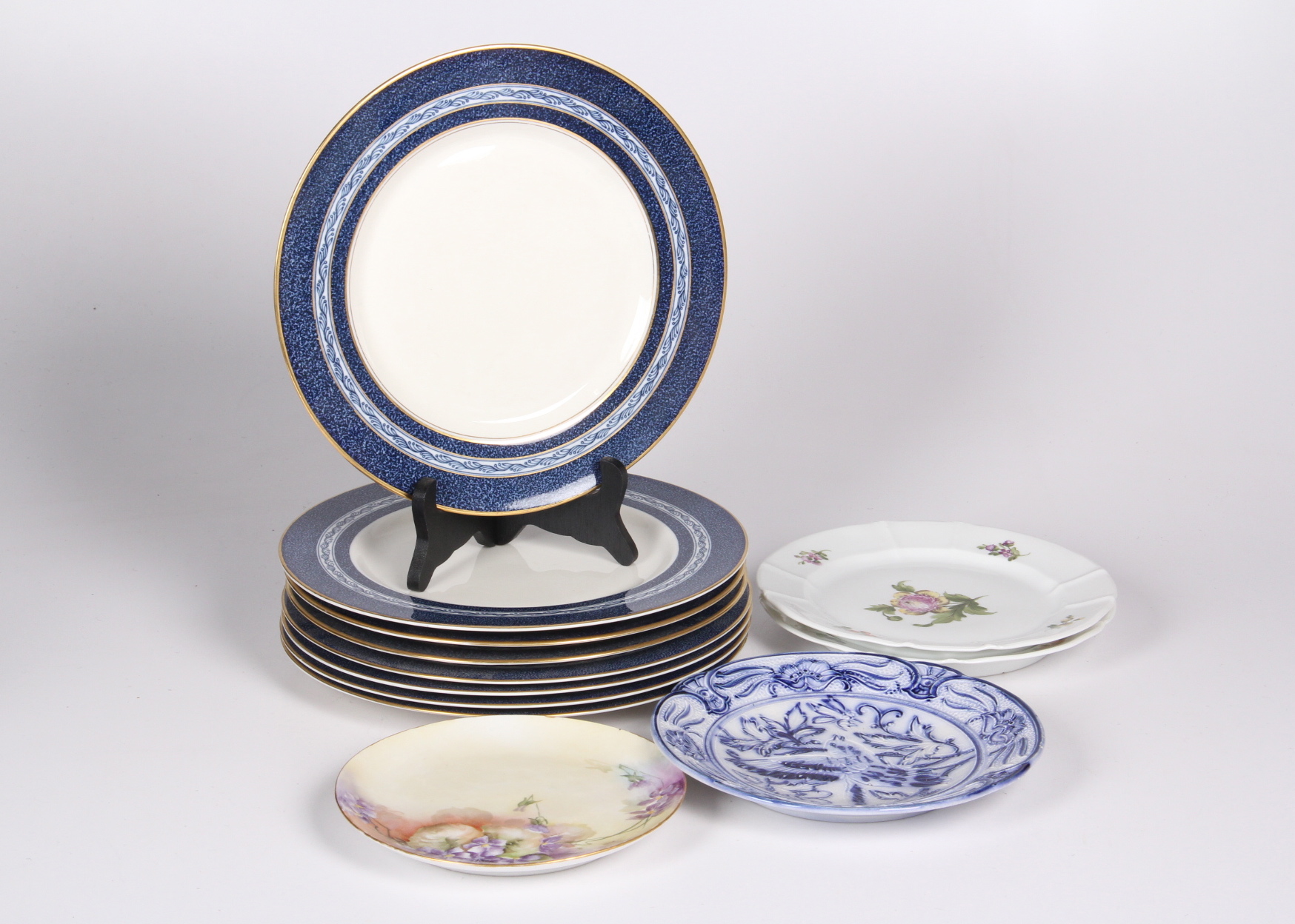 Grouping of Porcelain Plates
