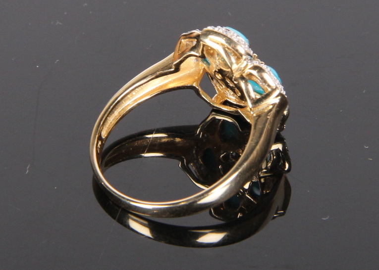 14K Gold Turquoise and Diamond Ring