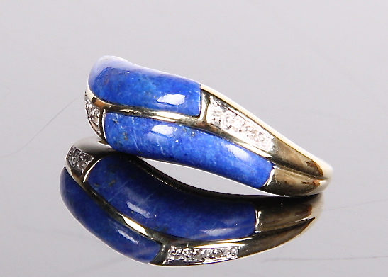 14 K Gold Lapis Lazuli and Diamond Ring