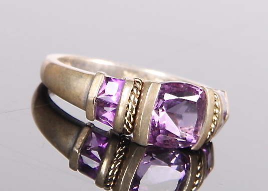Sterling Silver Amethyst Ring