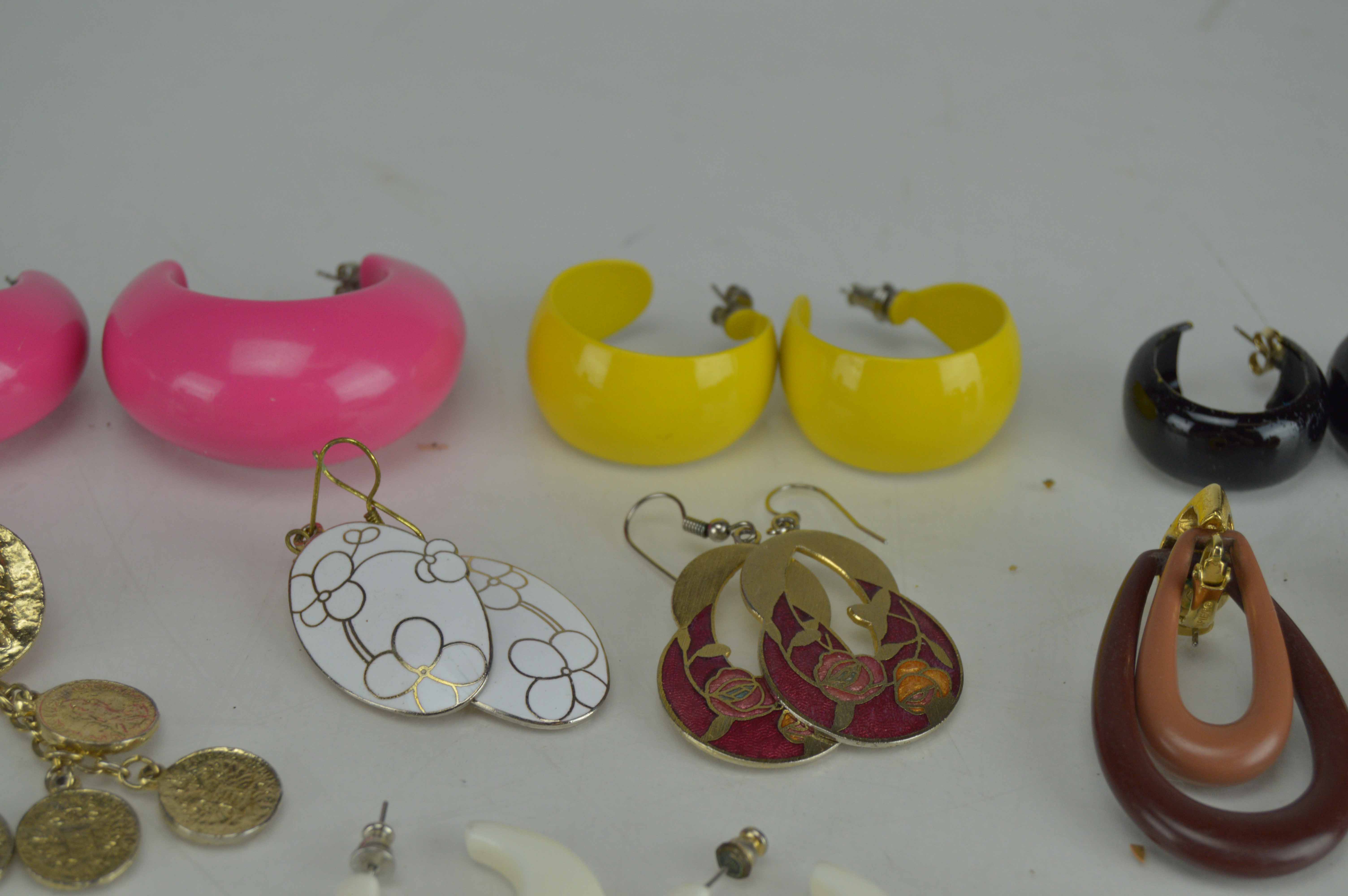 Vintage Assortment Of Earrings