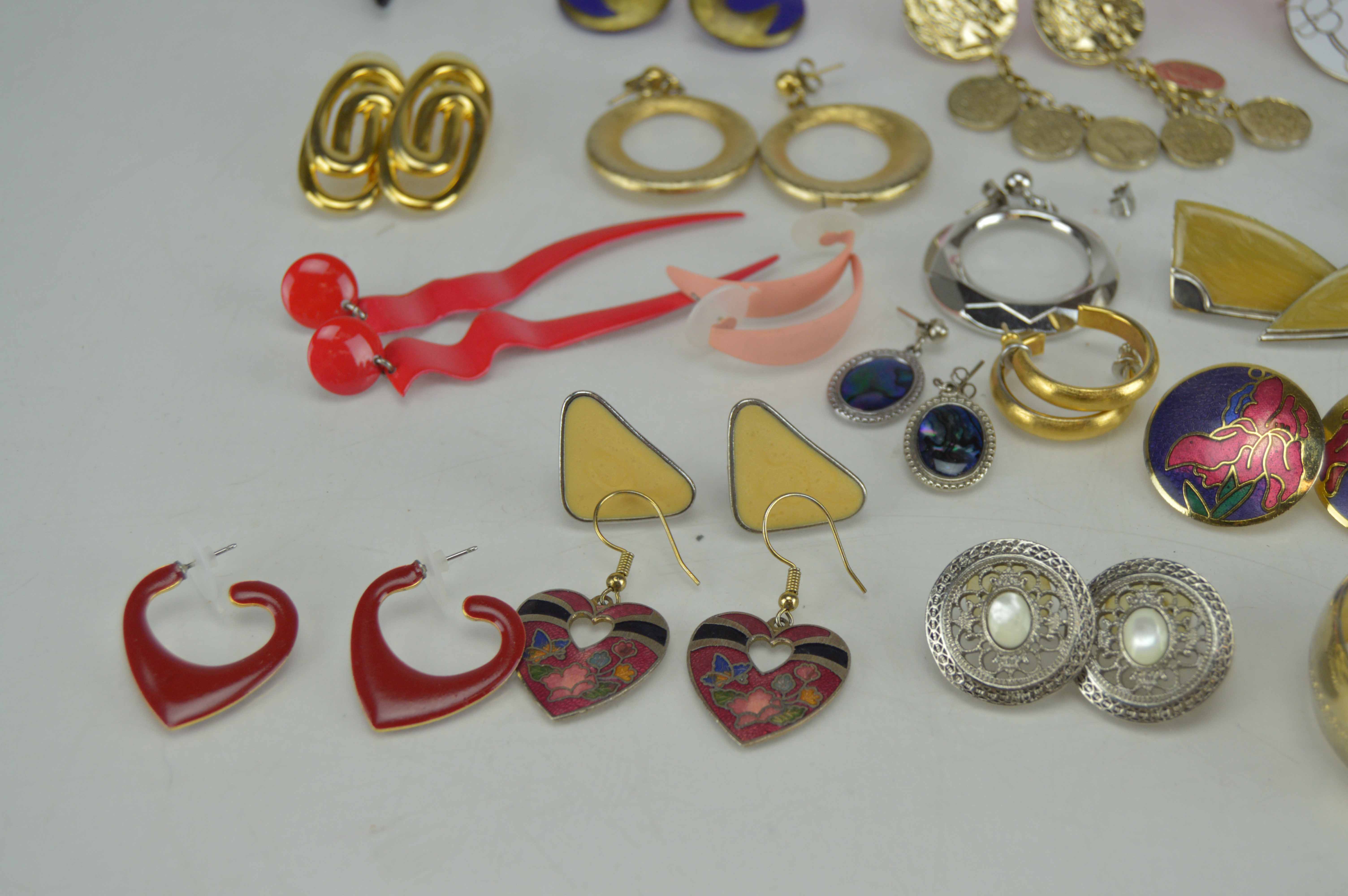 Vintage Assortment Of Earrings