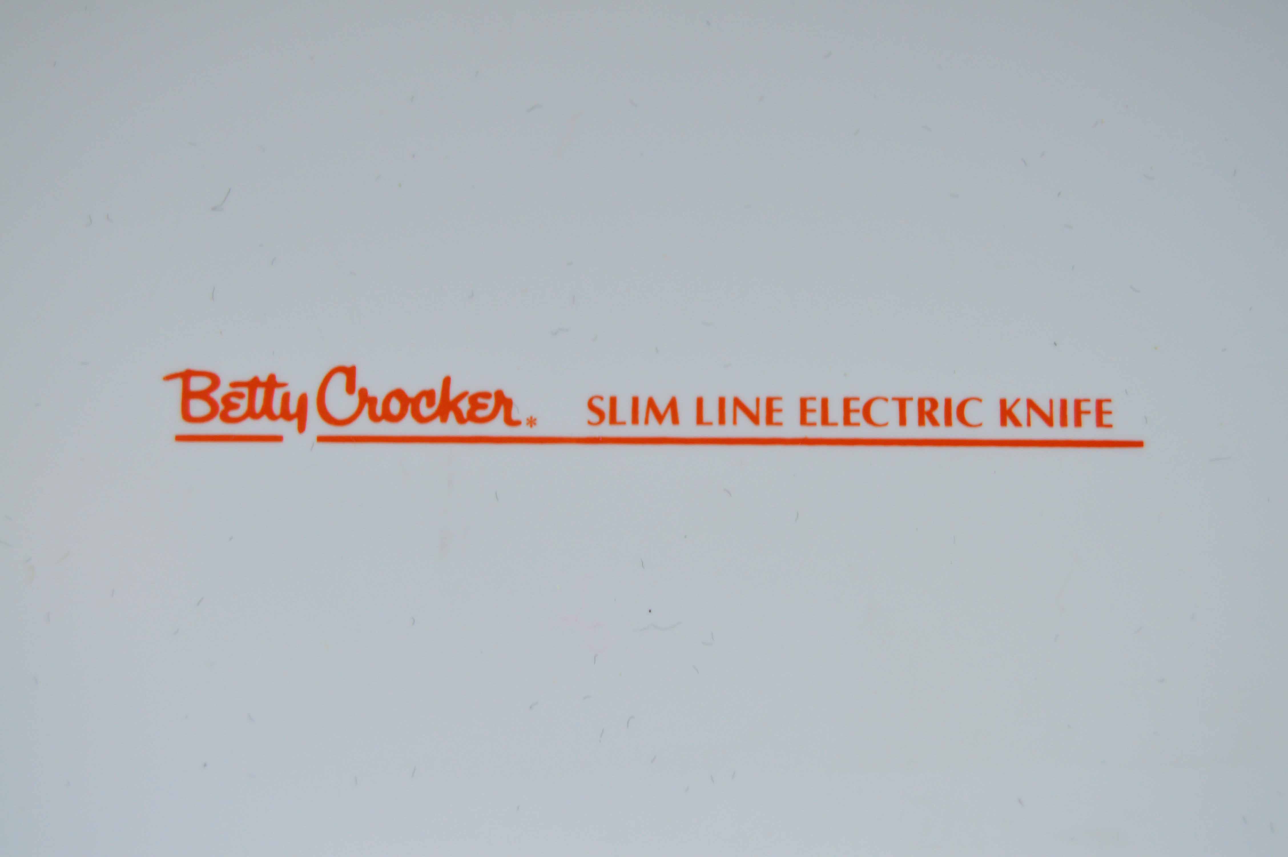 Betty Crocker Slim Line Electric Knife