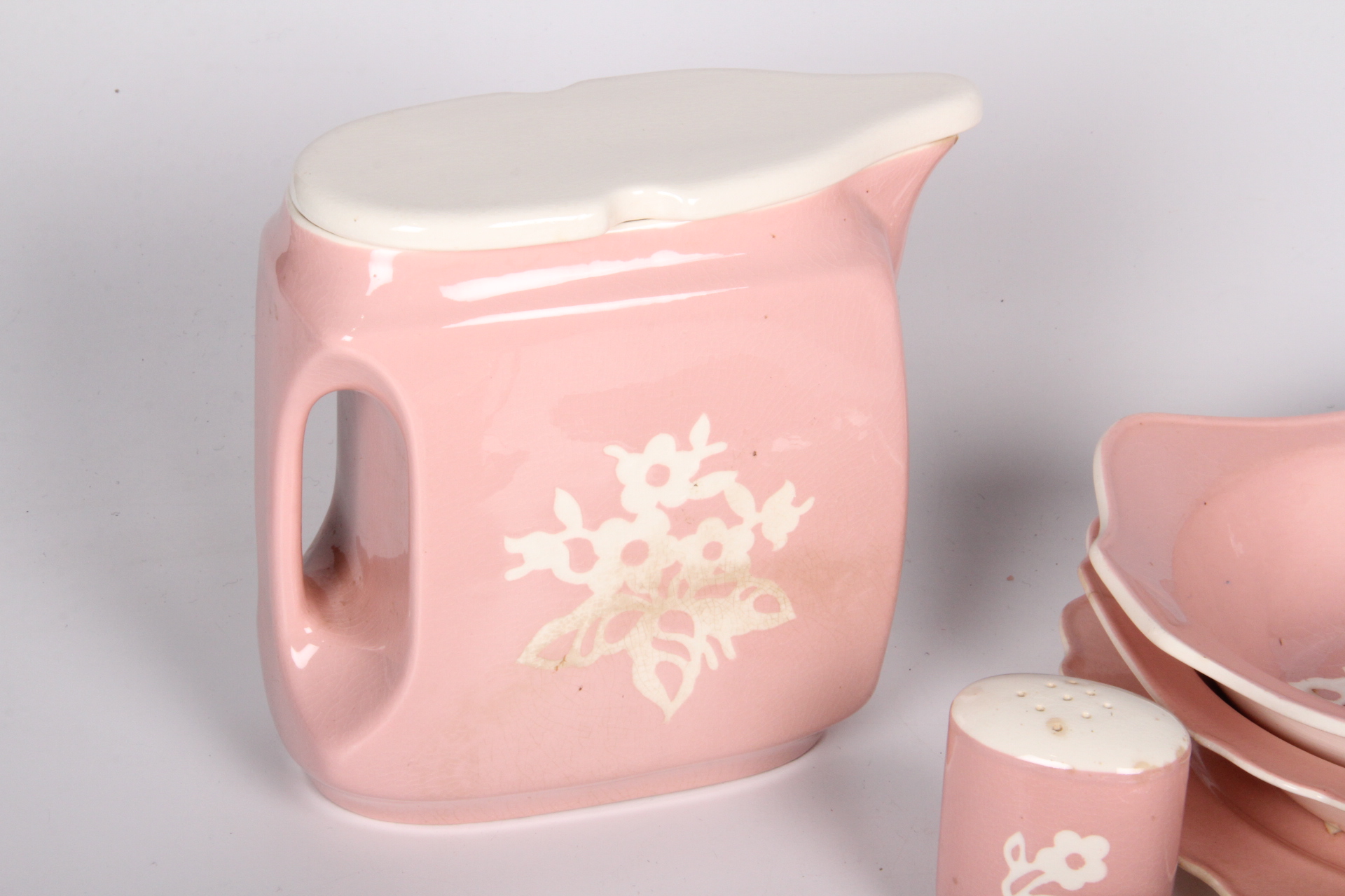 Vintage 1940s Harker Pink Cameron