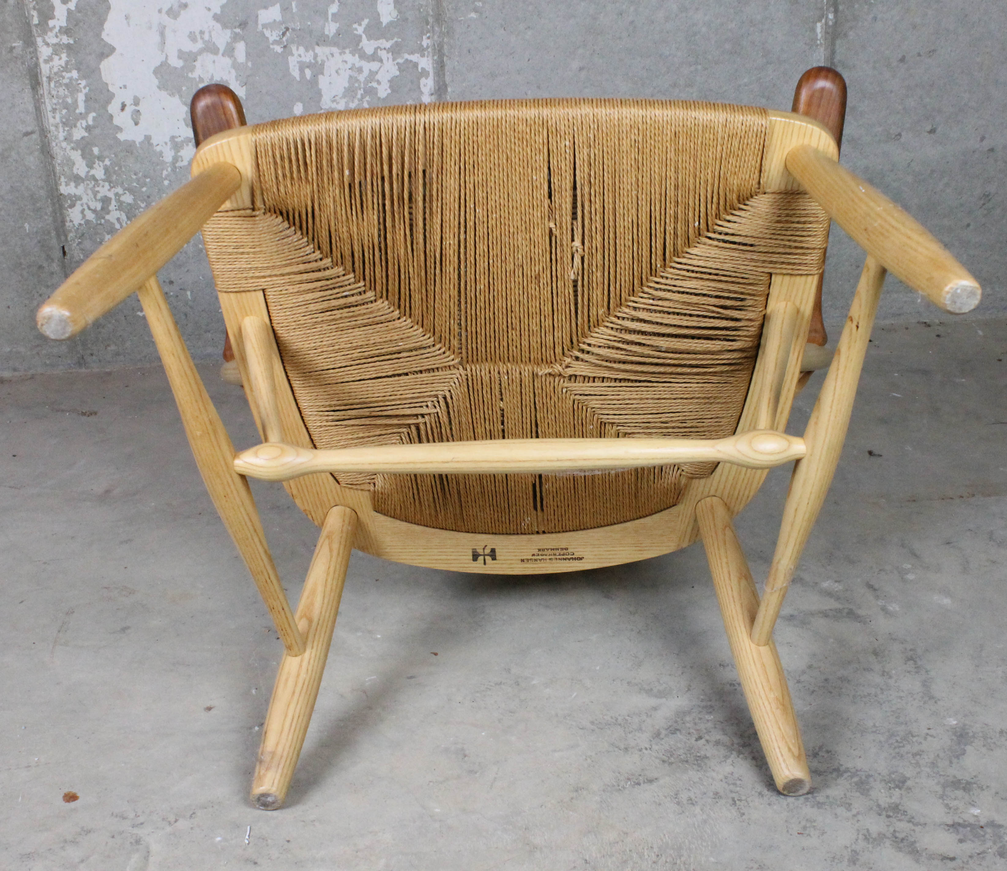 Hans Wegner Peacock Chair