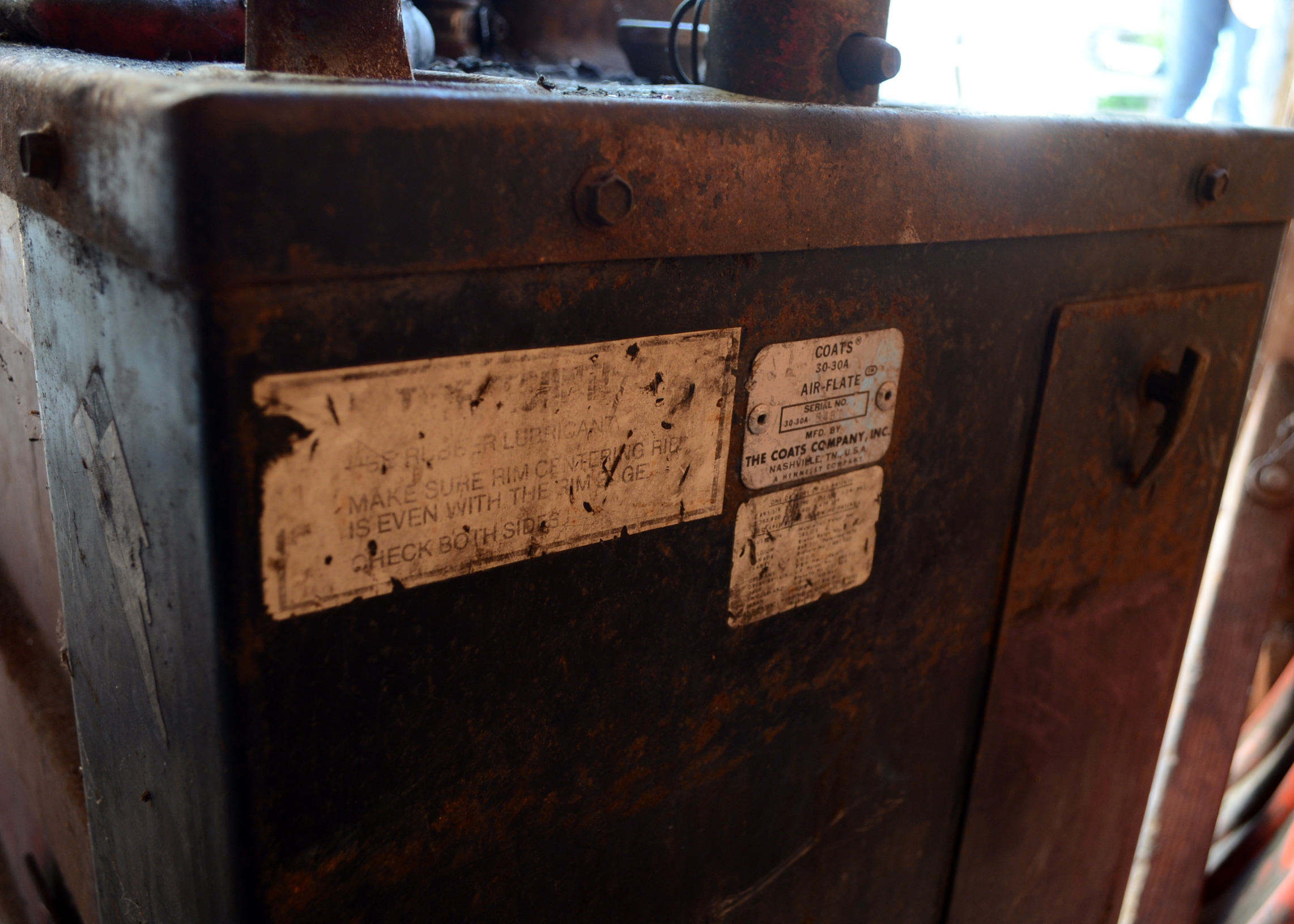 Coats 30-30 Tire Changer