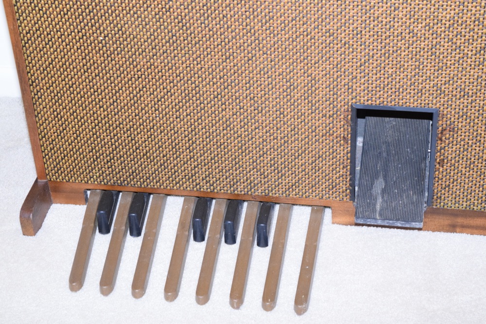 Kimball Aquarius "The Entertainer" Organ