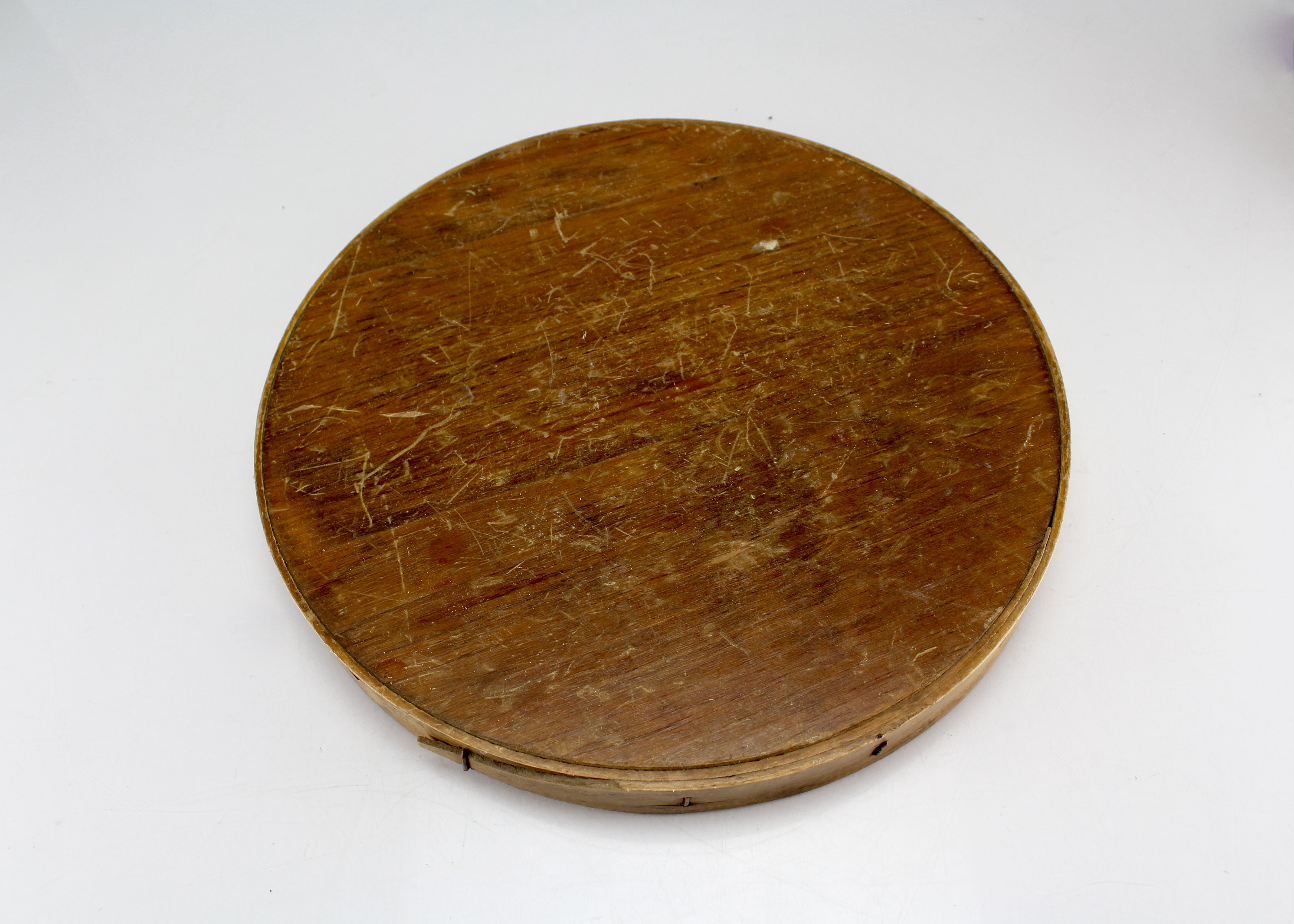 Primitive Round Wooden Ice Bucket With Lid And Handle