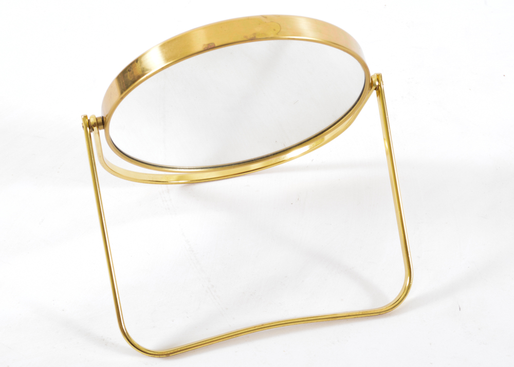 Assortment of Women's Vanity Accessories