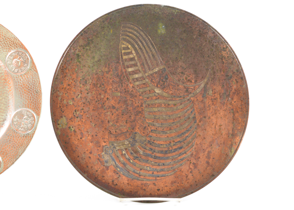 Pairing Middle Eastern Decorative Metal Plates