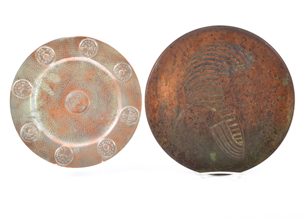 Pairing Middle Eastern Decorative Metal Plates