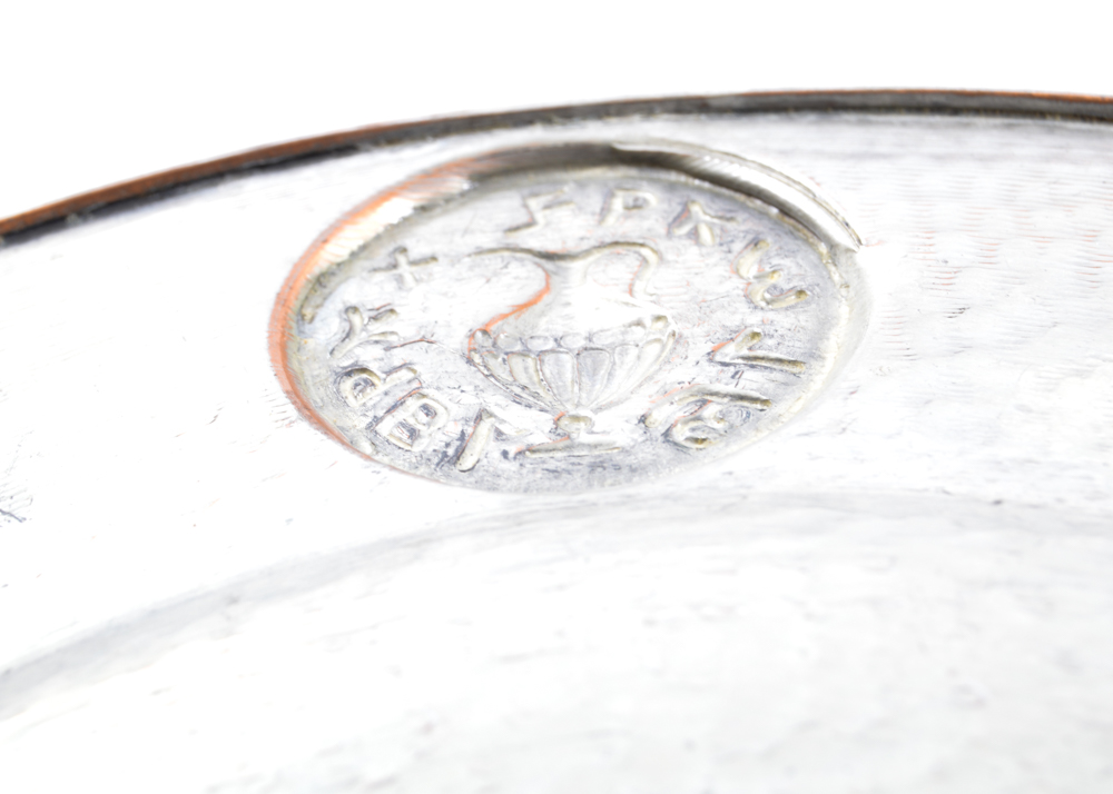 Pairing Middle Eastern Decorative Metal Plates