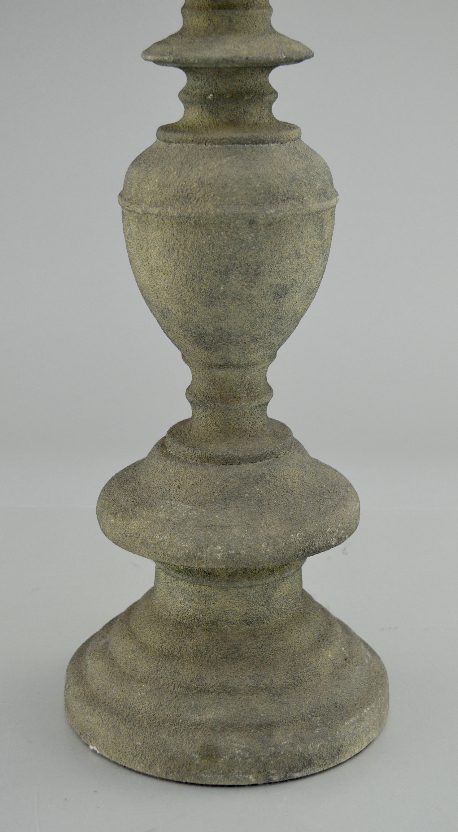 Pillar Candle Holder