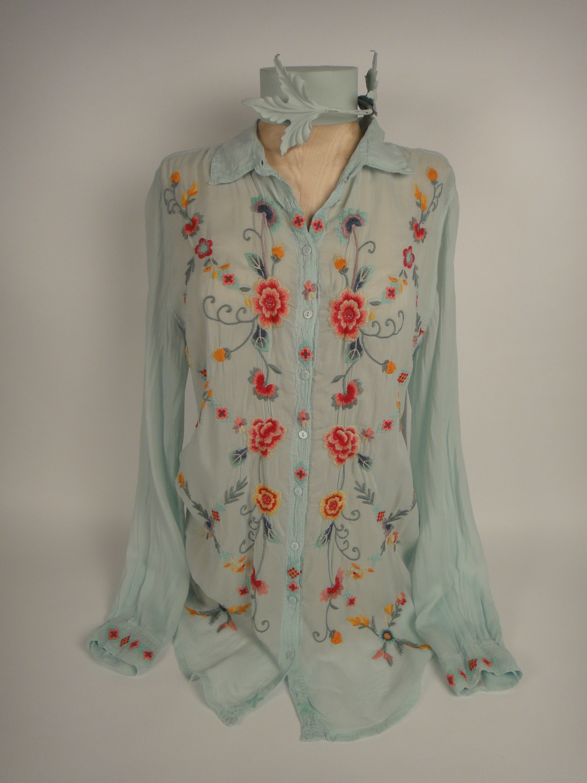 New Johnny Was Emroidered Vamina Blouse Size "S"