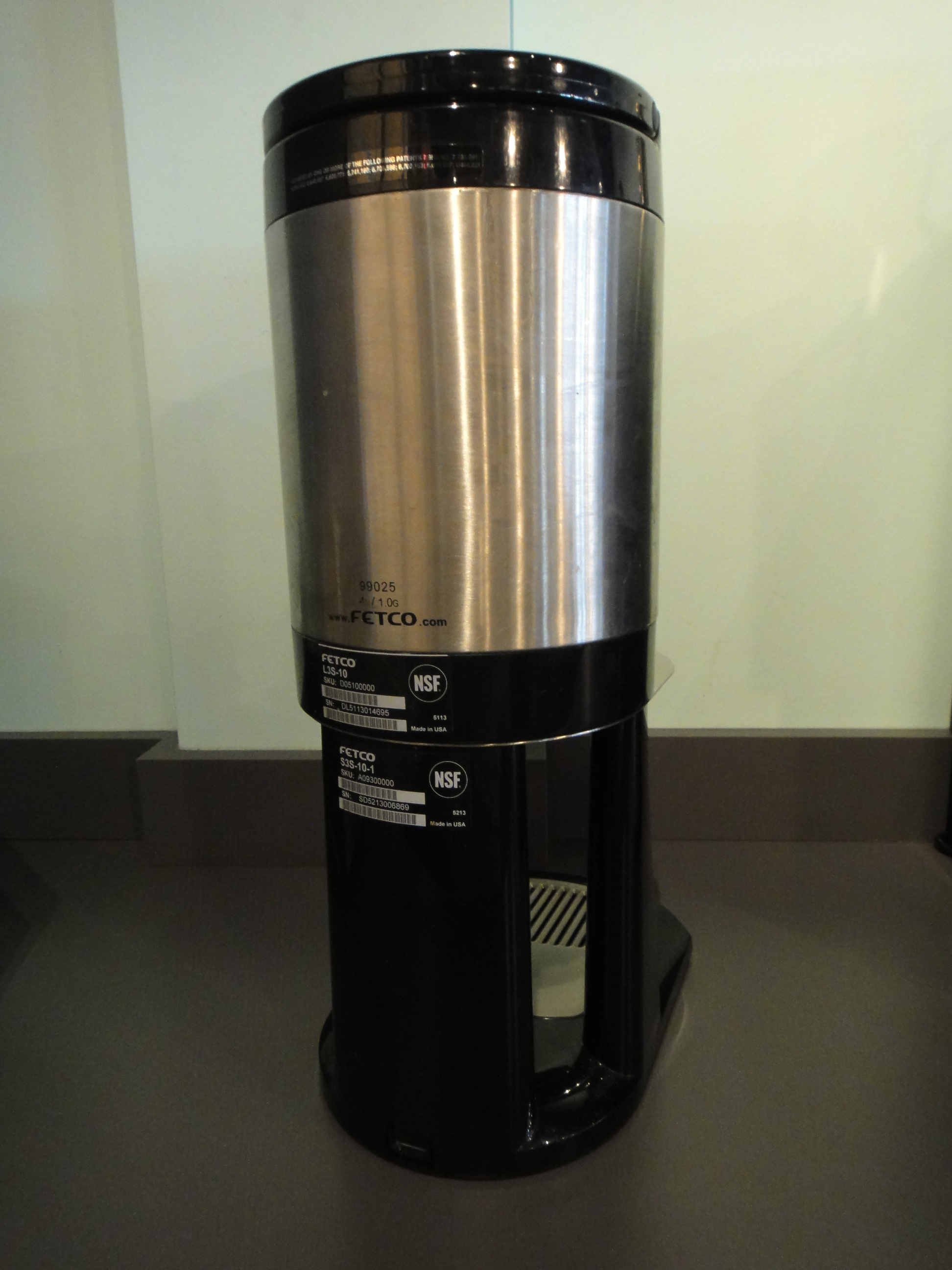 Fetco Luxus Small Thermal Dispenser Model No. L35-10
