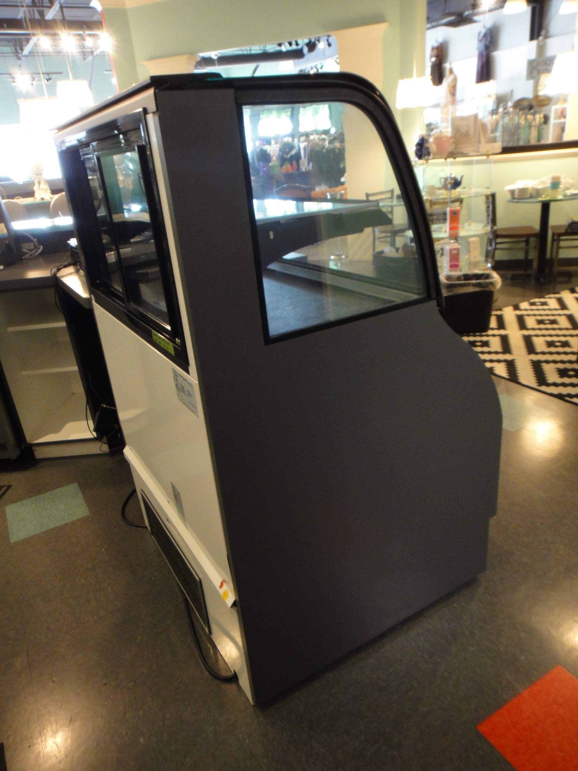 Harmony Merchandiser Refrigerated Self Serve Model No. HMBC3