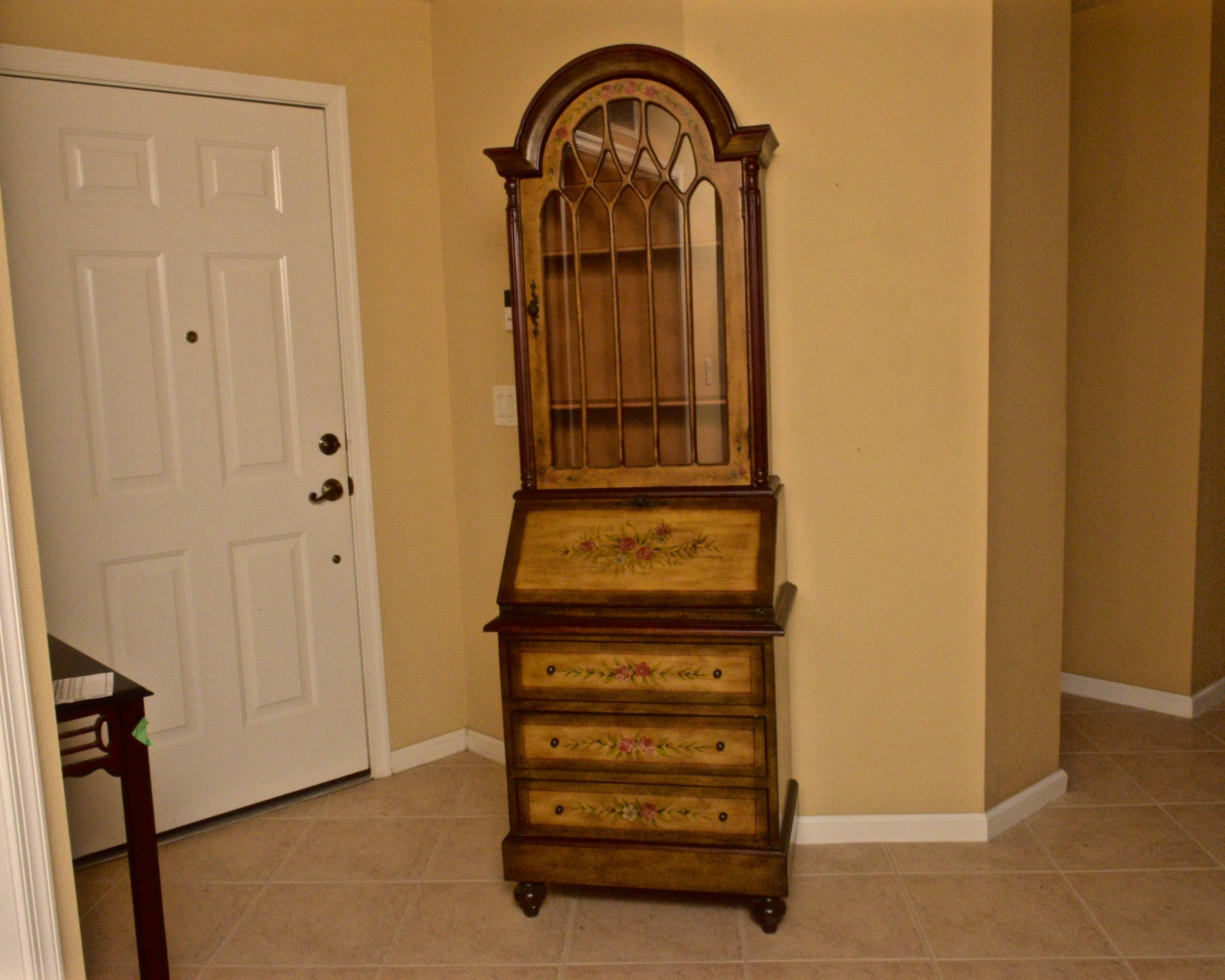 Small Secretary Desk with Hutch