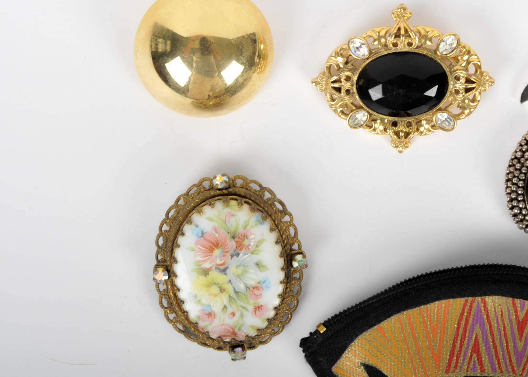 Pendent and Brooch Assortment