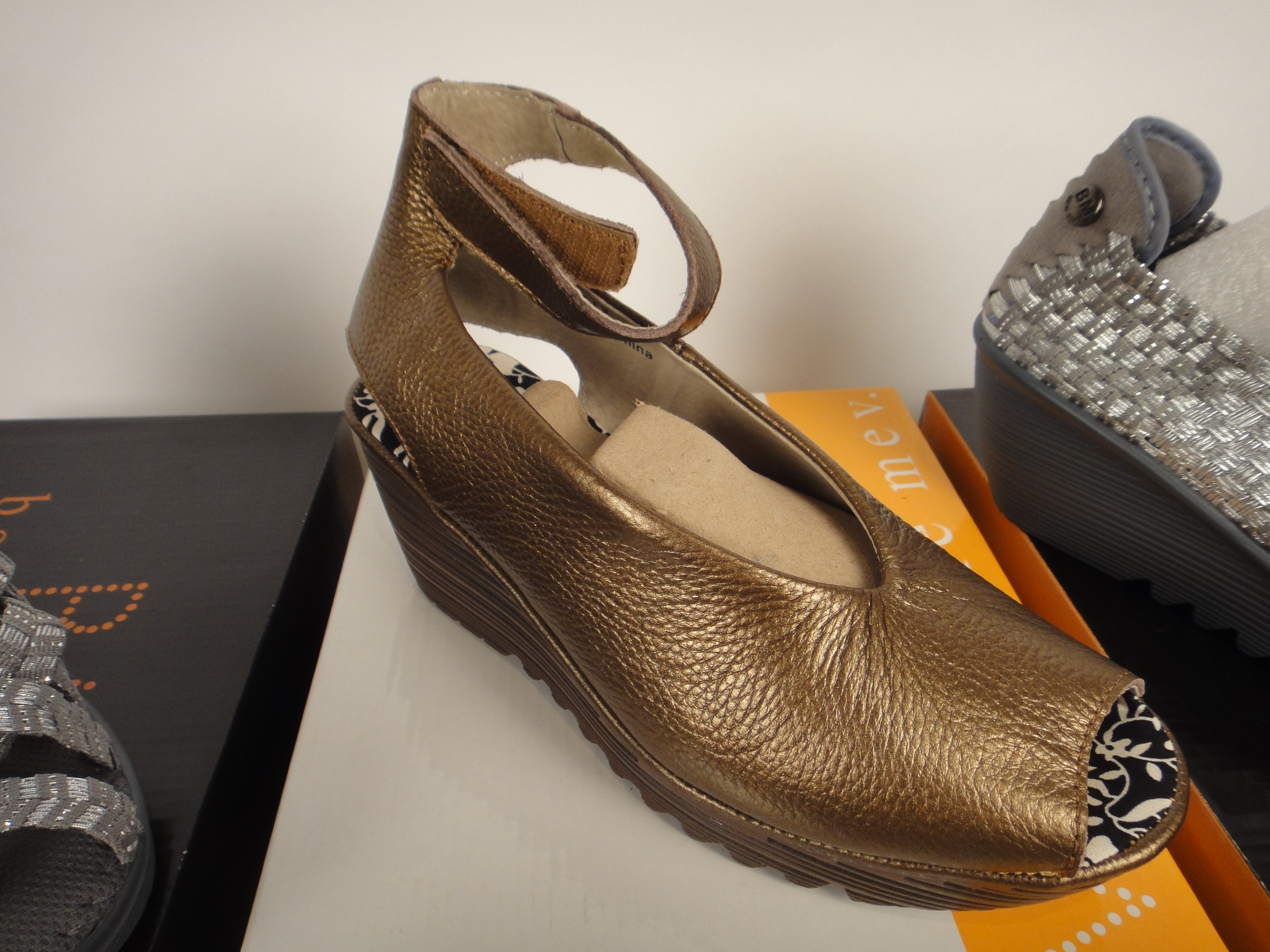 Three Pair of Lady's New Bernie Mev Shoes Size "7.5"