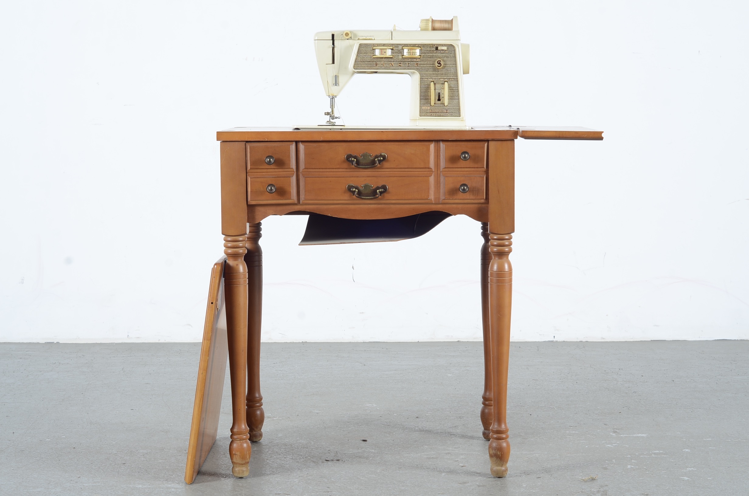 Built-in Singer Sewing Machine and Table