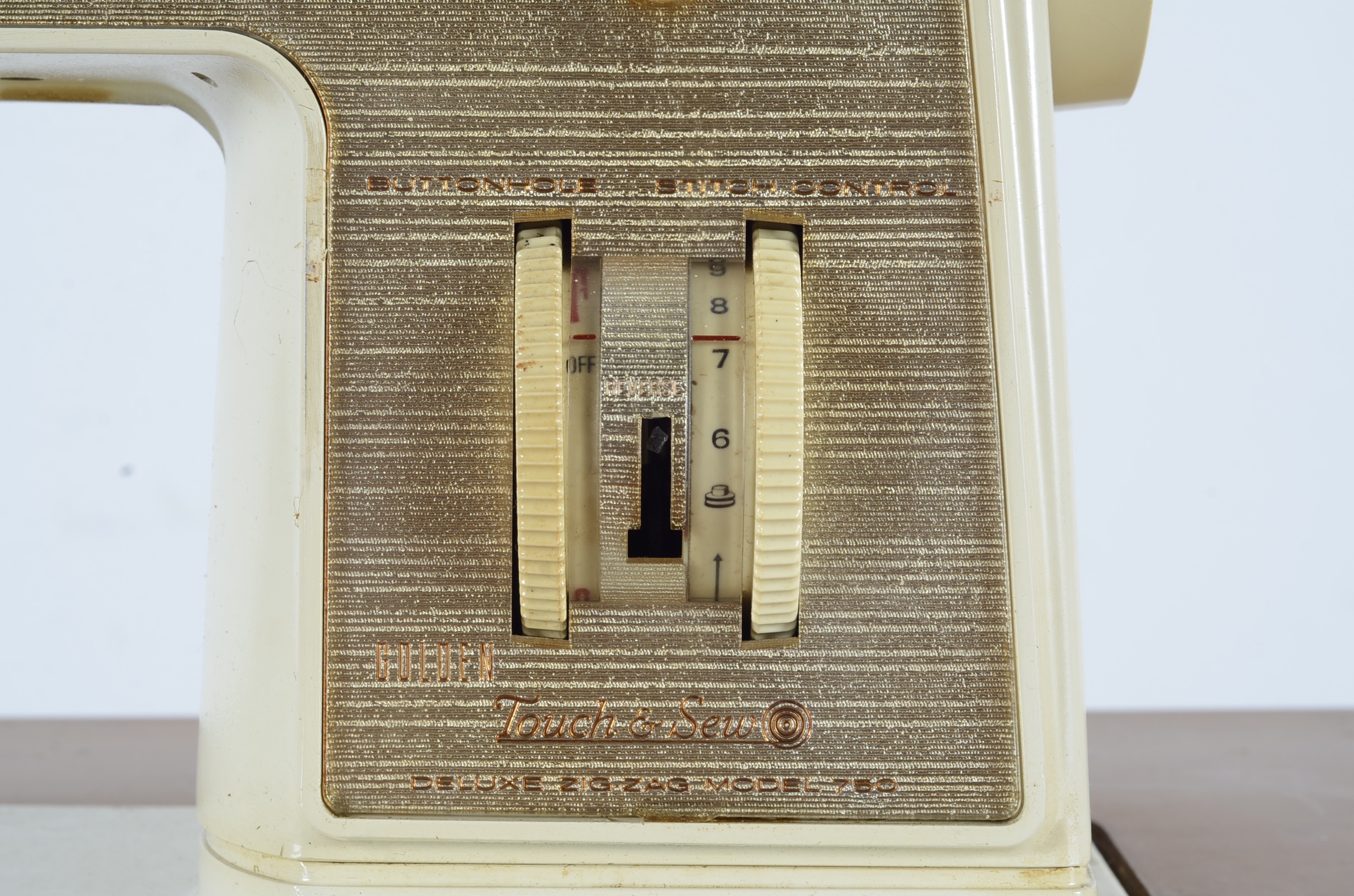 Built-in Singer Sewing Machine and Table