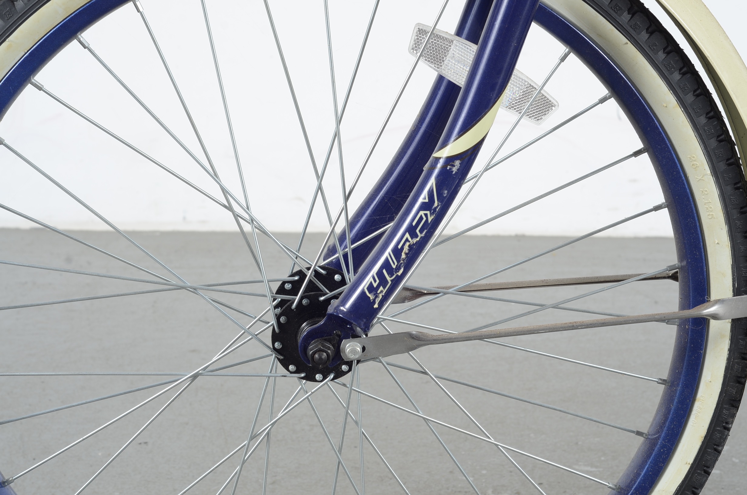 Huffy Men's 1-Speed Cranbrook Beach Cruiser Bicycle