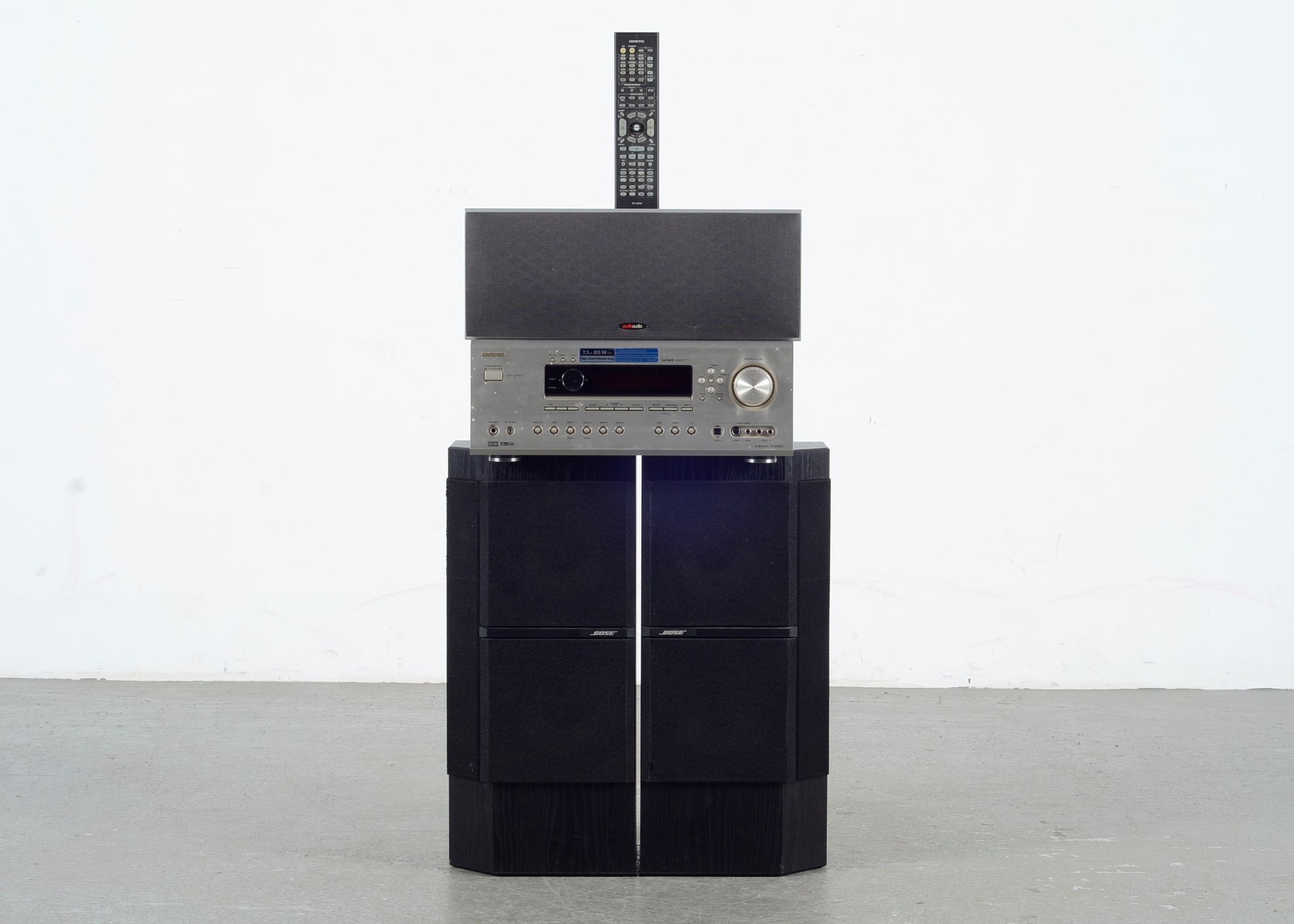 Home Audio Bundle Subwoofer AV Receiver Bose Speaker Pair