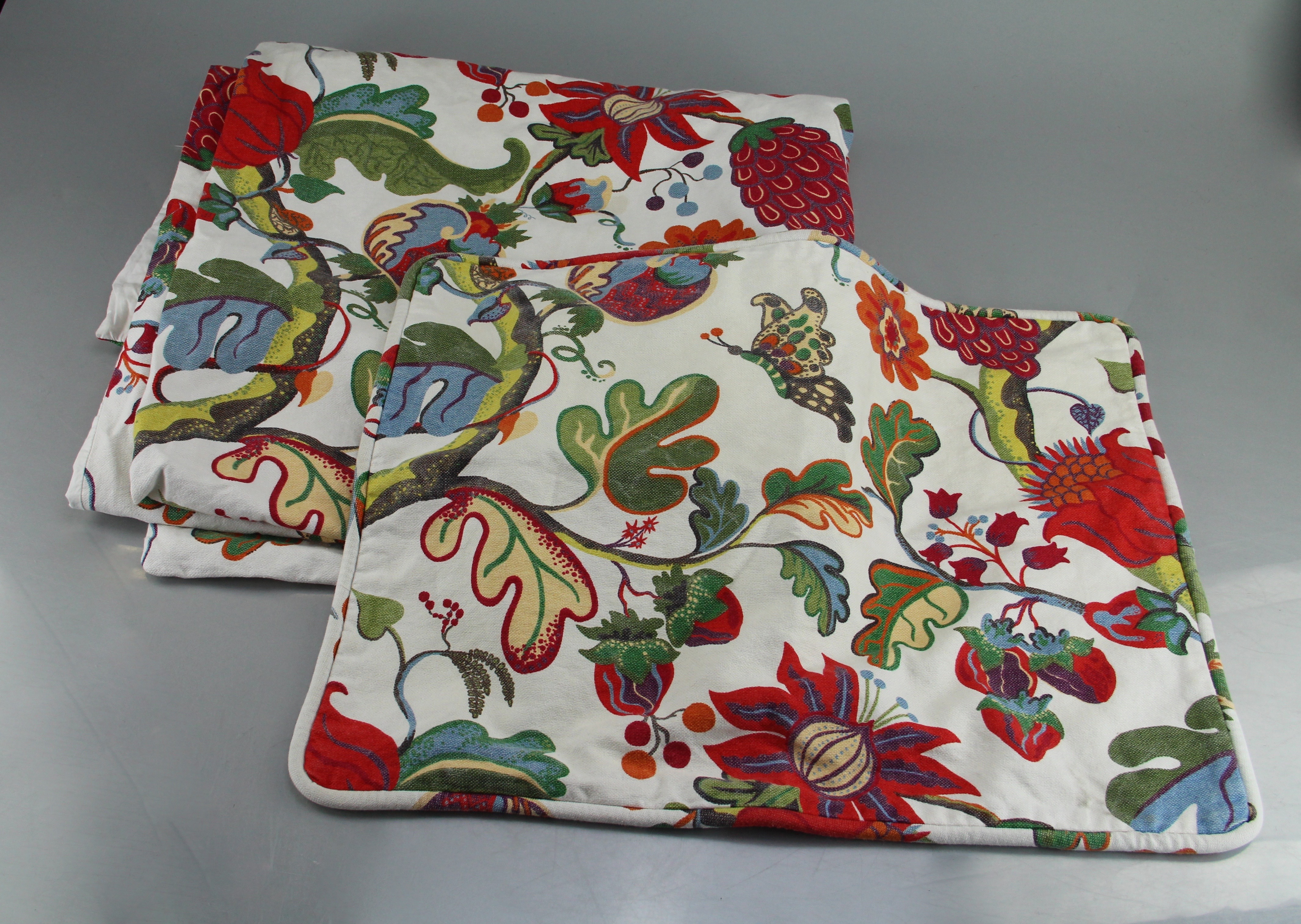 Queen Size Pottery Barn Duvet Cover