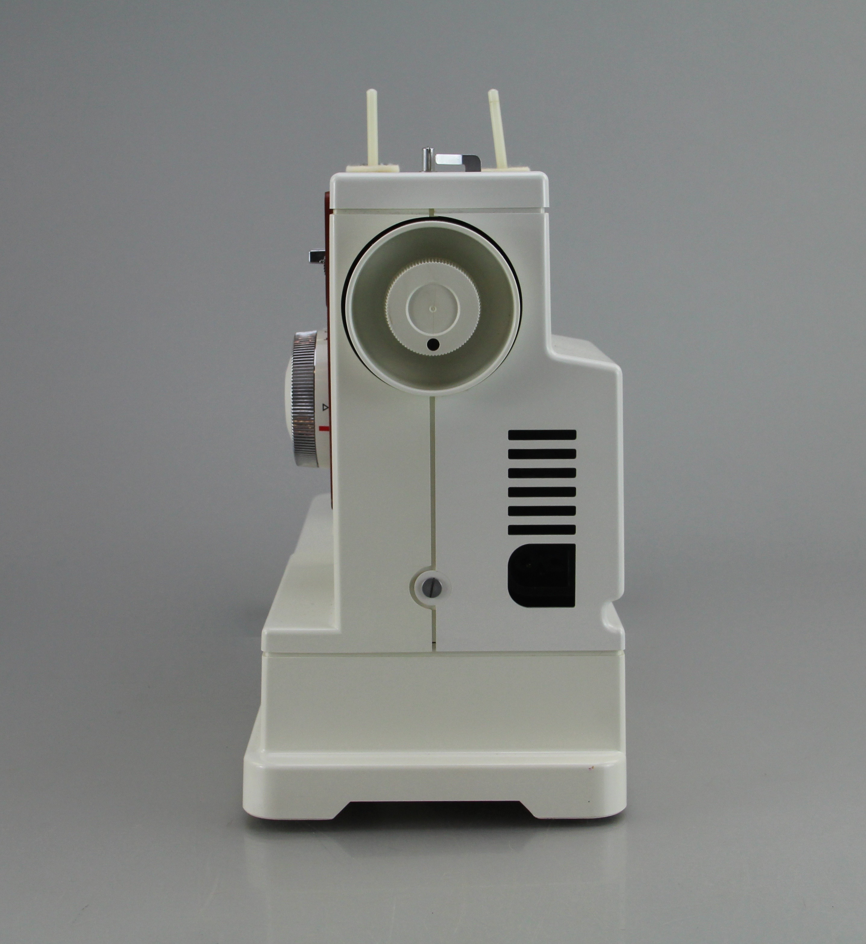 Vintage 1979 Zig-Zag Singer Sewing Machine