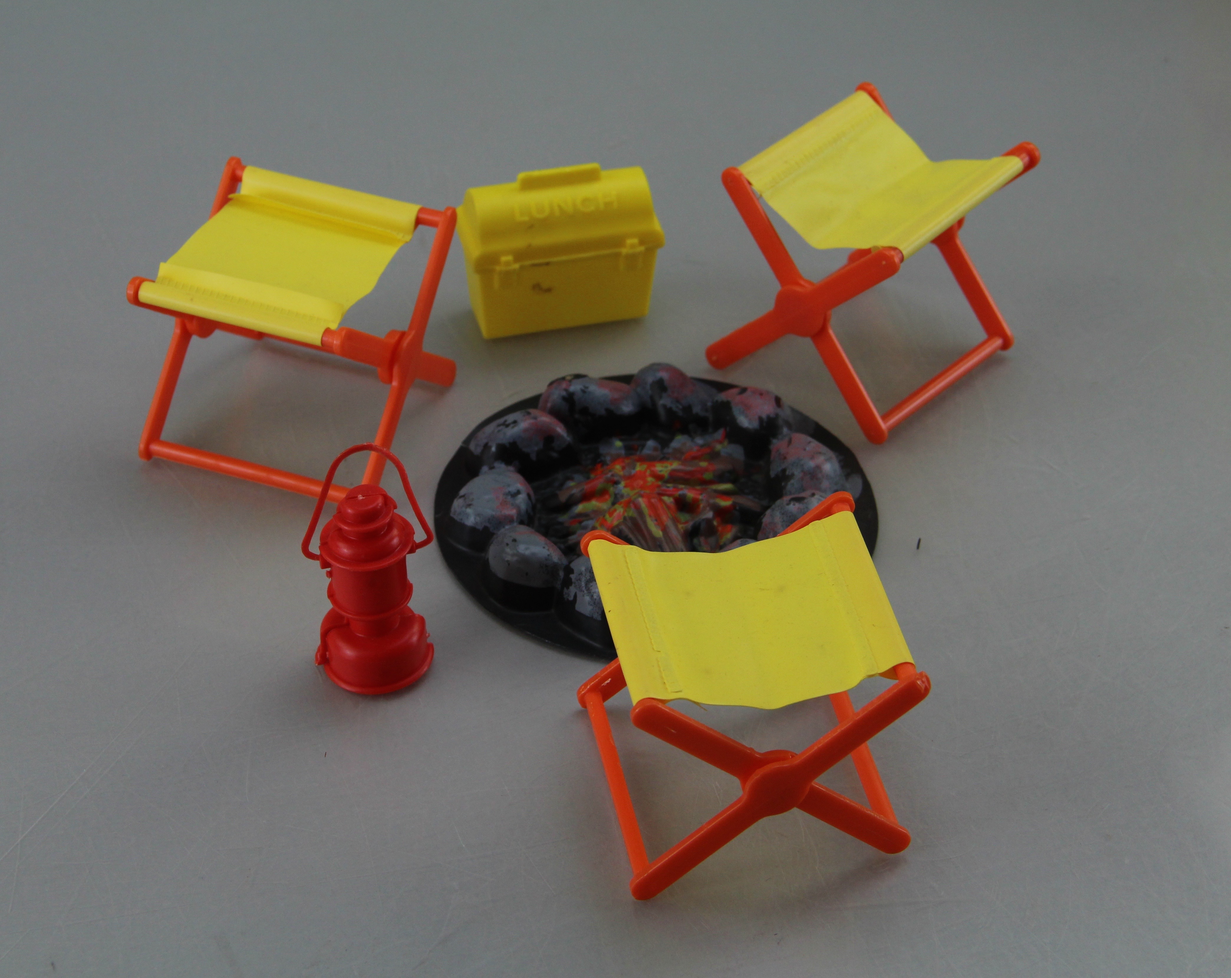 Vintage Barbie Country Camper