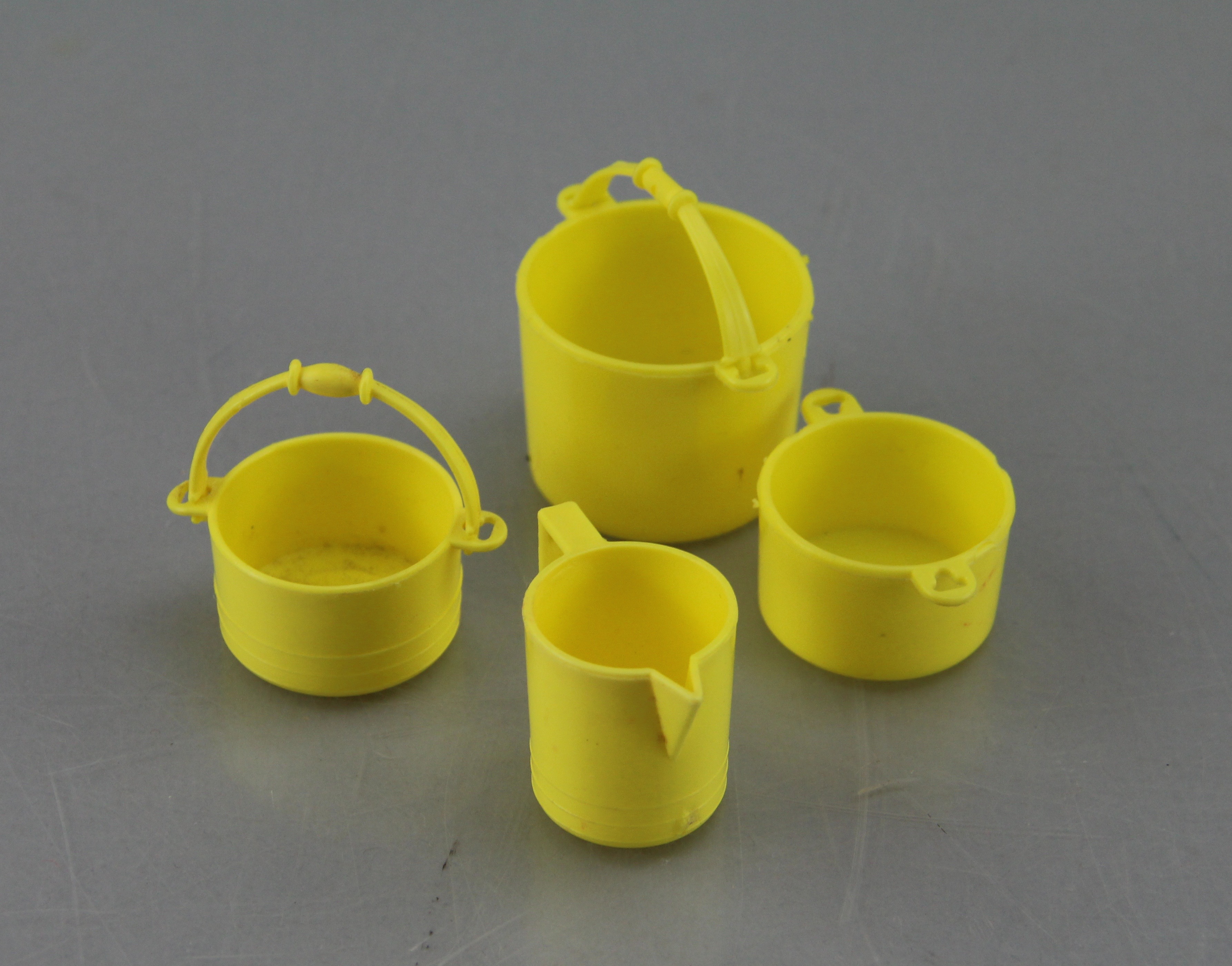 Vintage Barbie Country Camper