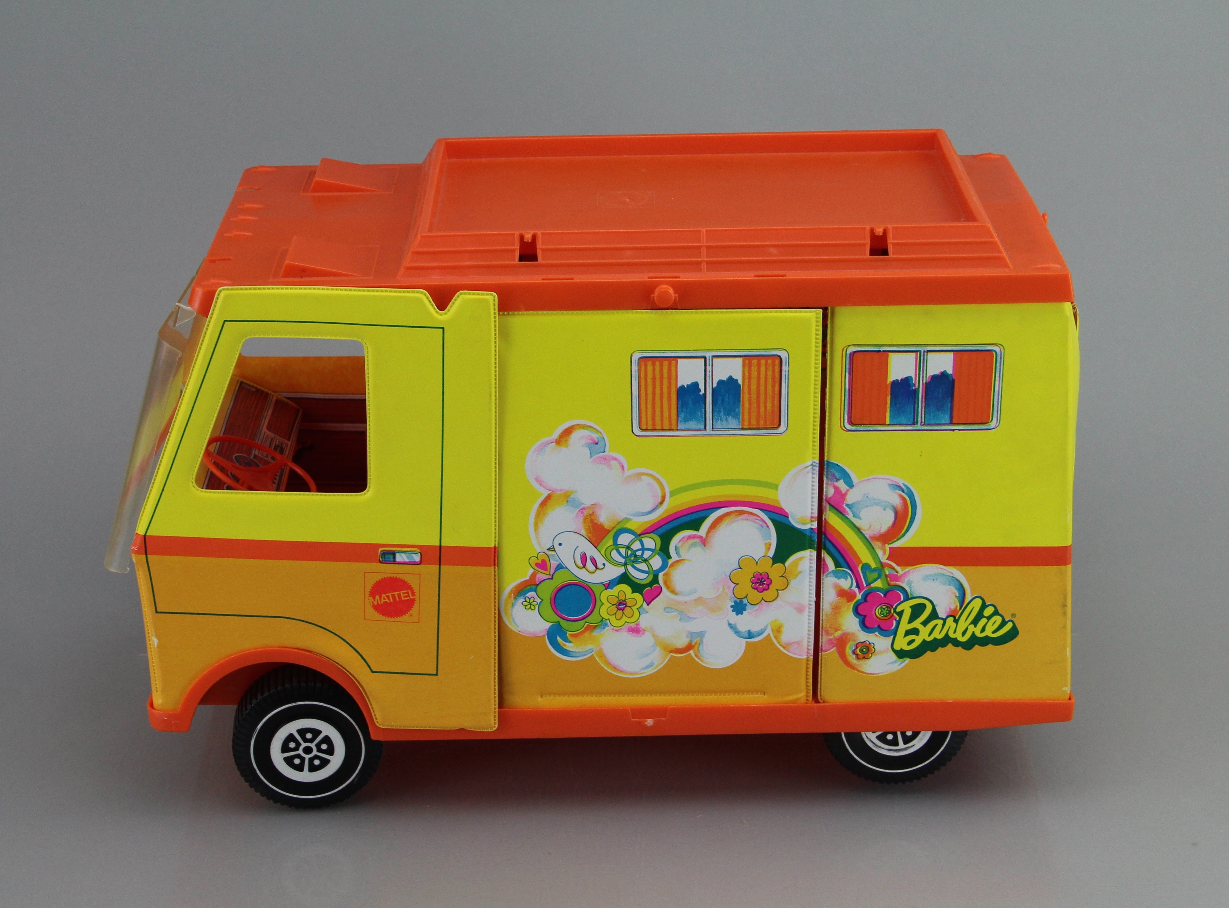 Vintage Barbie Country Camper