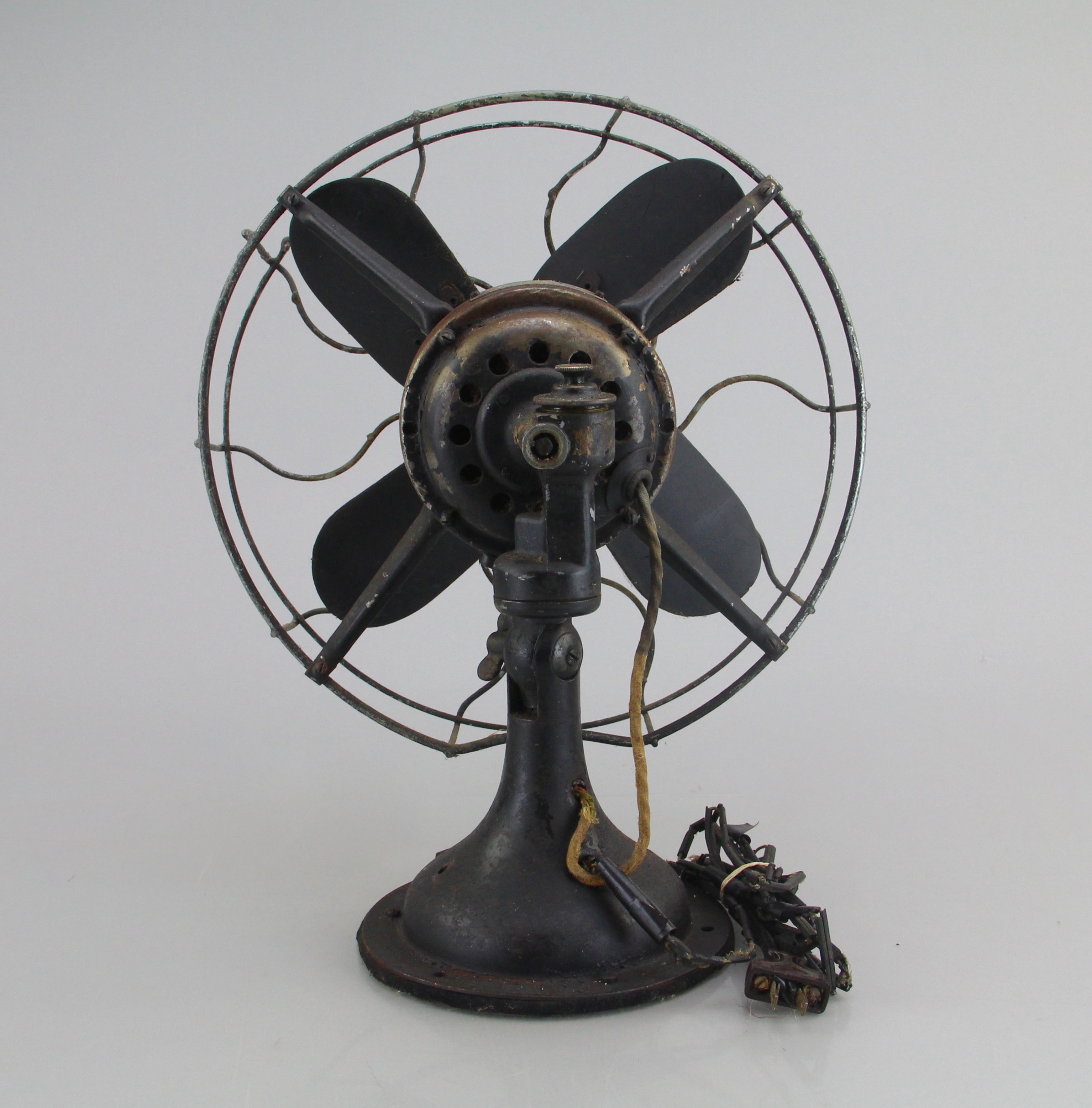 Westinghouse Vintage Oscillating Black Metal Desk Fan
