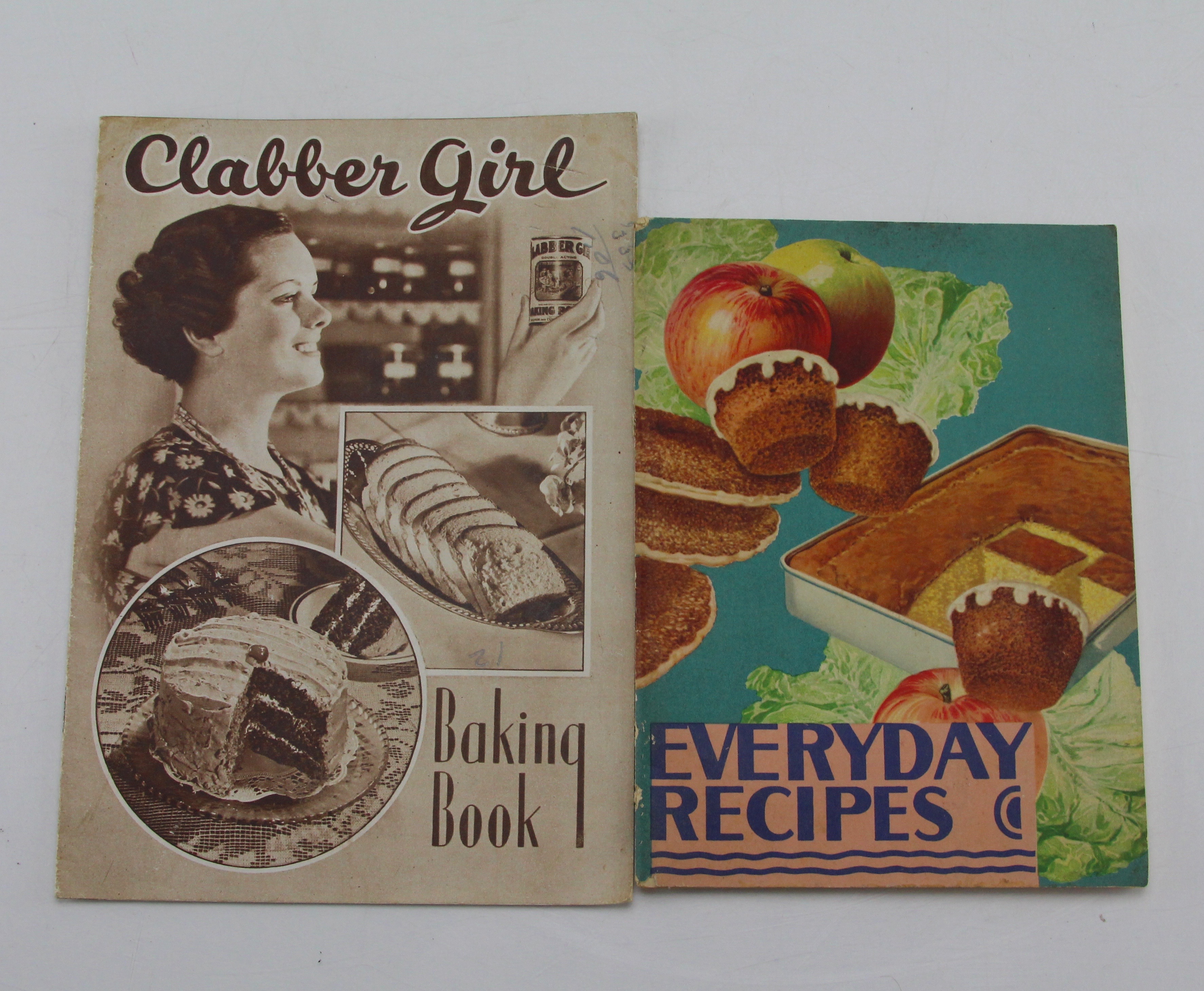 Vintage Recipe Booklets And Newspaper Clippings In Old Wooden Box