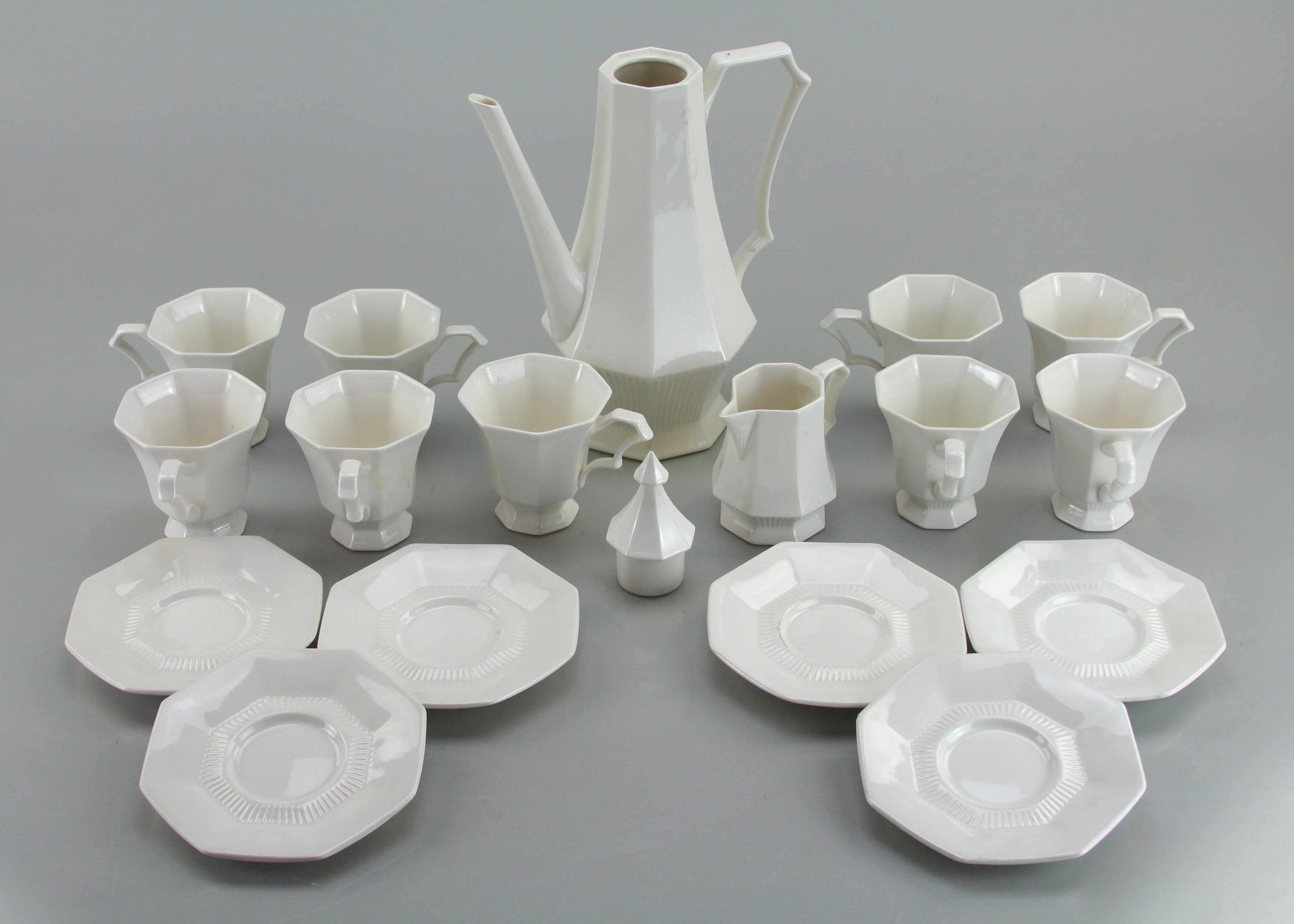 Nikko Classic Collection Ceramic Tea Set