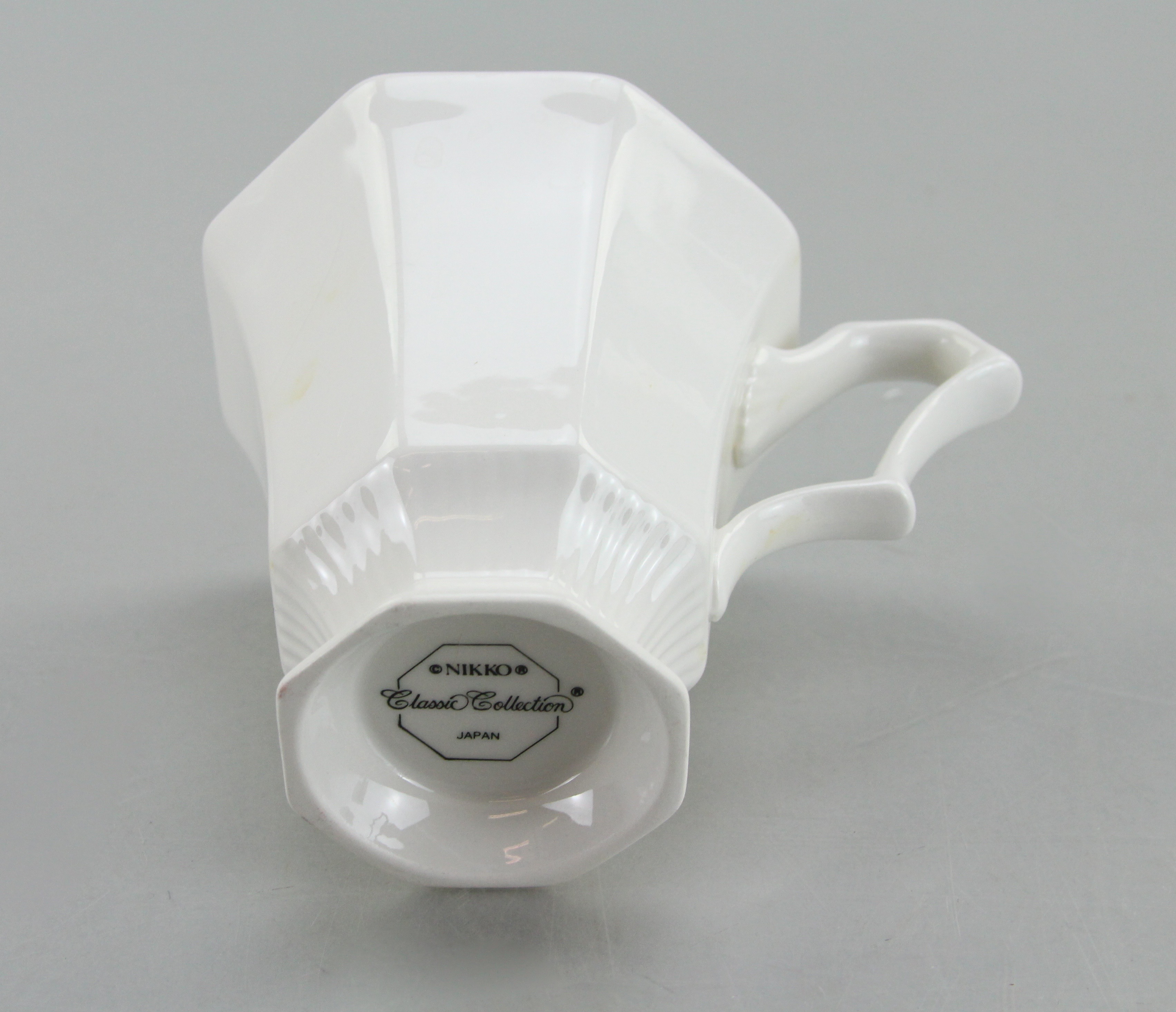 Nikko Classic Collection Ceramic Tea Set