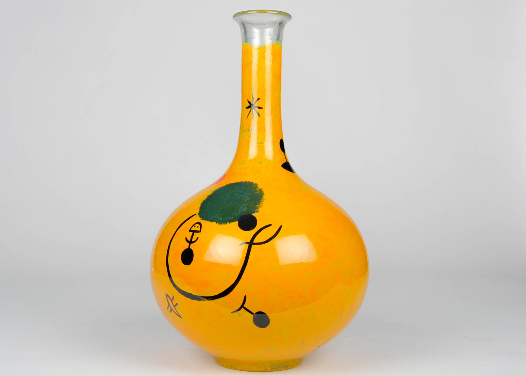 Modern Fluted Glass Vase