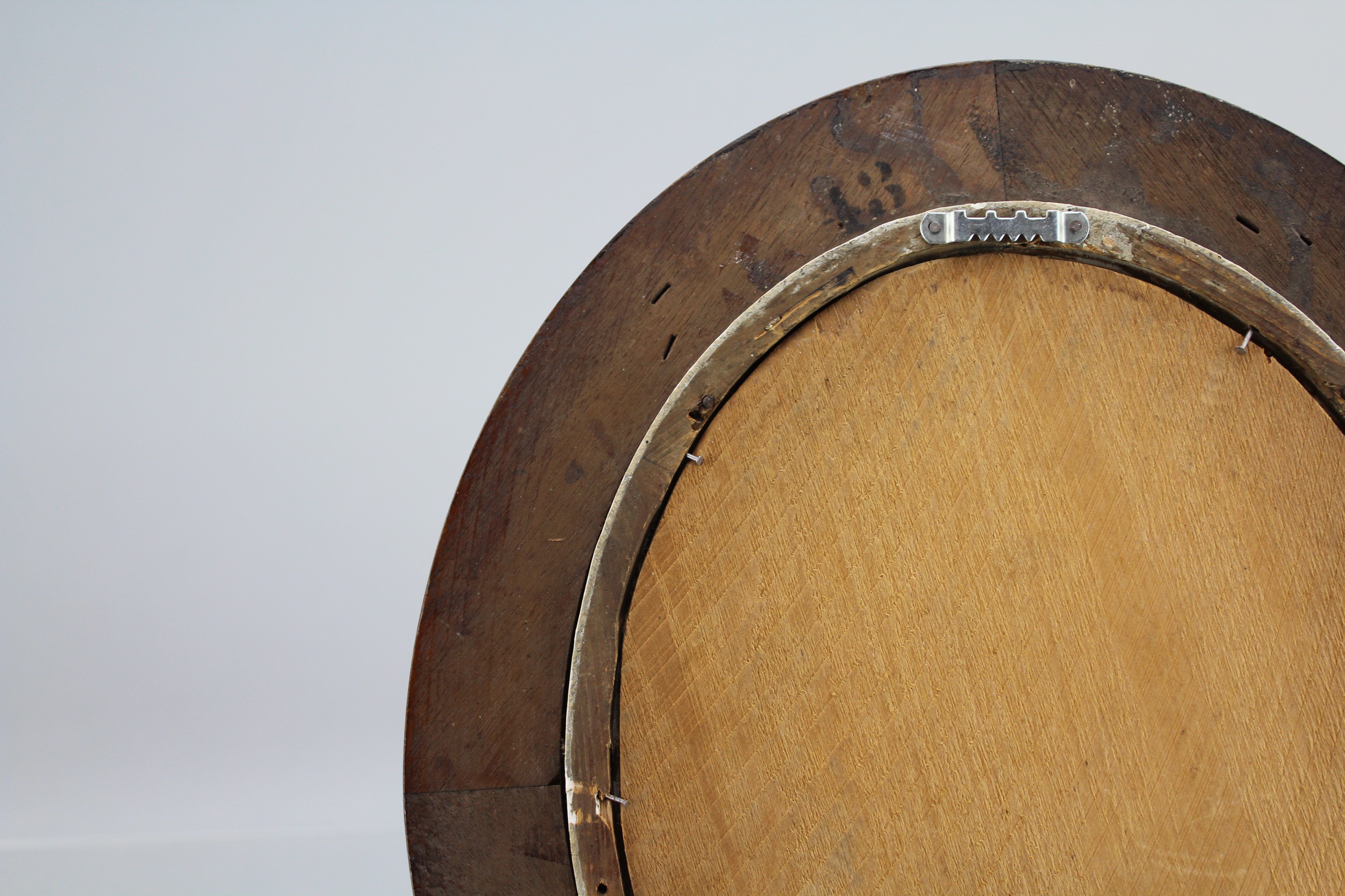 Assortment of Oval Wooden Framed Portrait Photos and Empty Frames