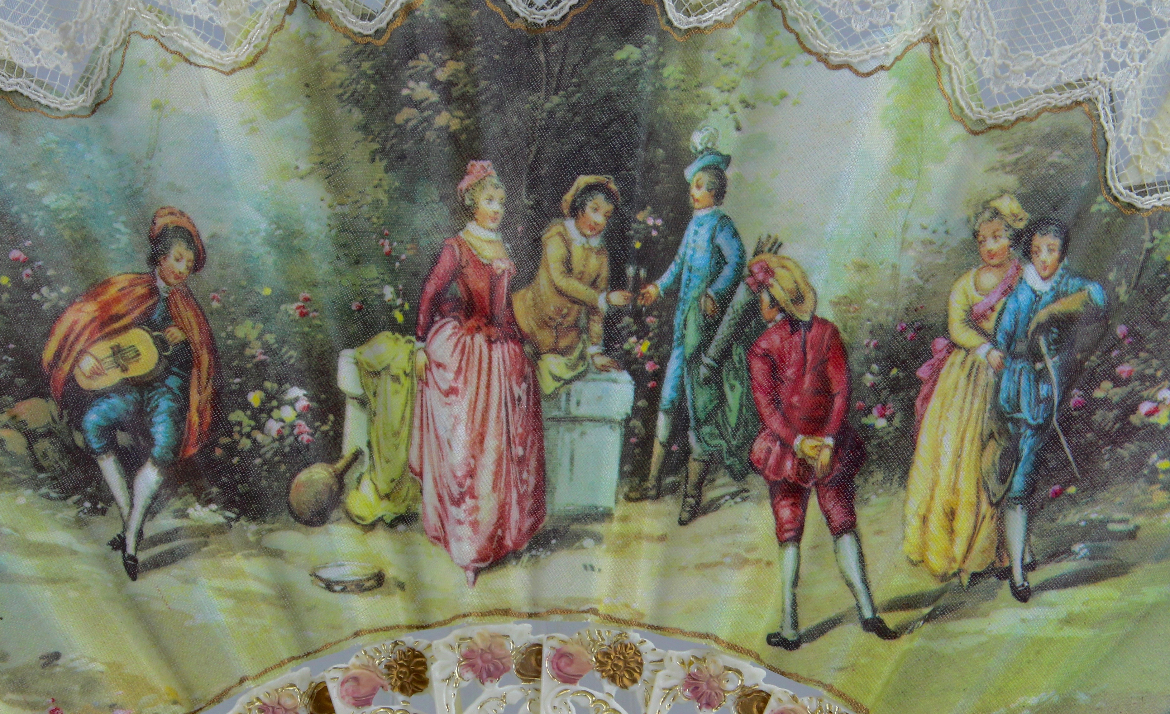 Vintage Plastic And Cloth Folding Fan With Colonial Scene