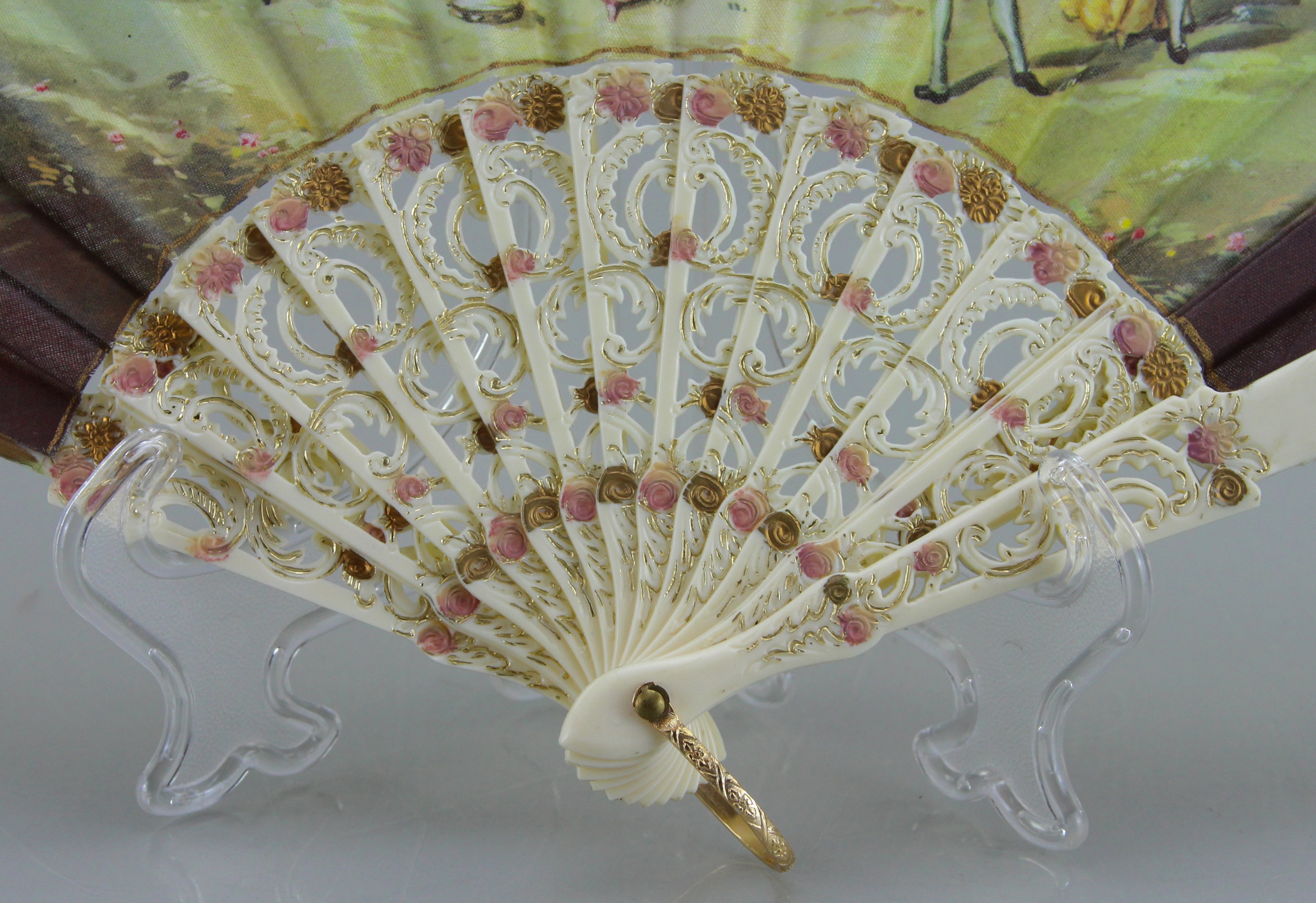 Vintage Plastic And Cloth Folding Fan With Colonial Scene
