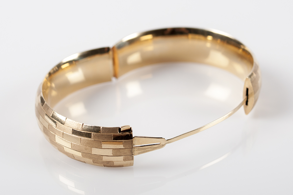 14K Gold Bangle