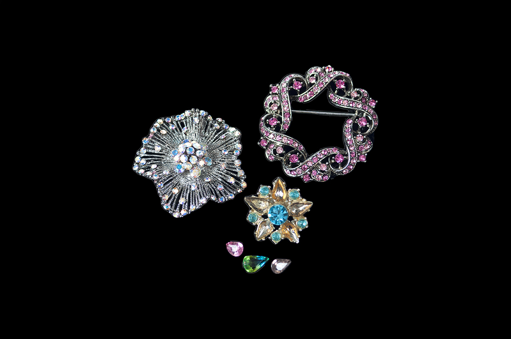 Vintage Costume Brooches