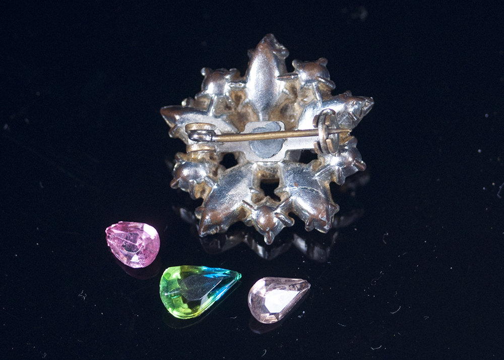 Vintage Costume Brooches