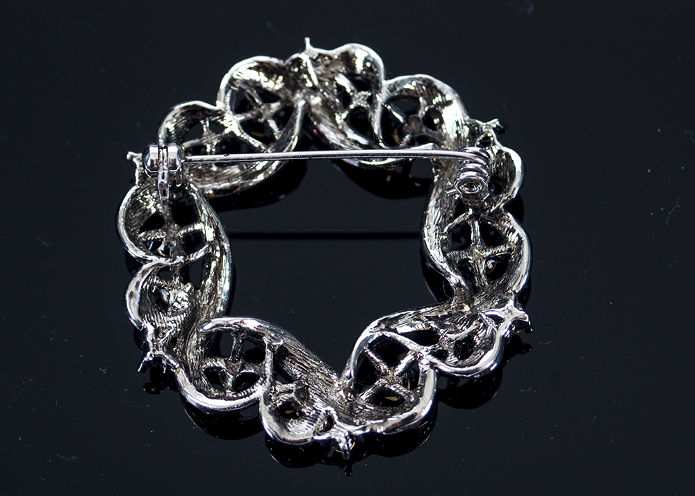 Vintage Costume Brooches